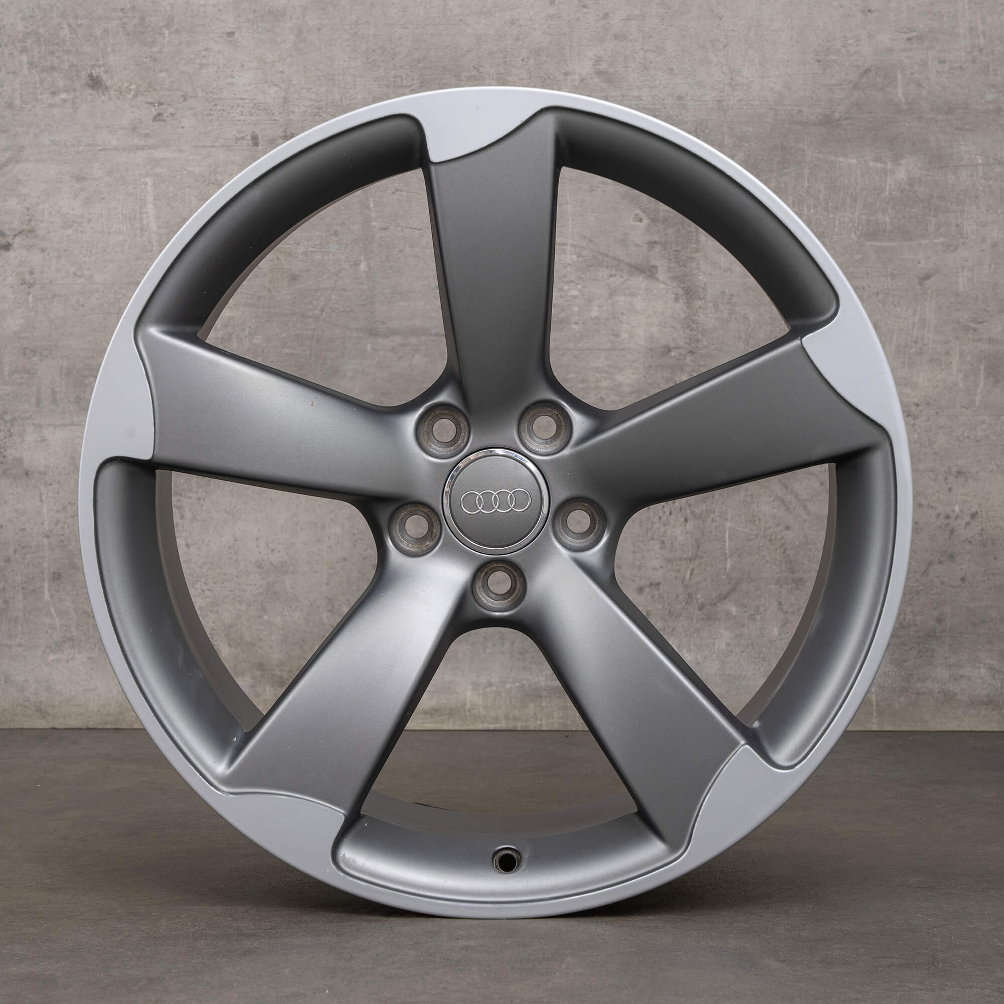 Audi A5 S5 8T 8F B8 19 Zoll Felgen Rotor 8T0601025BE anthrazit glanzgedreht