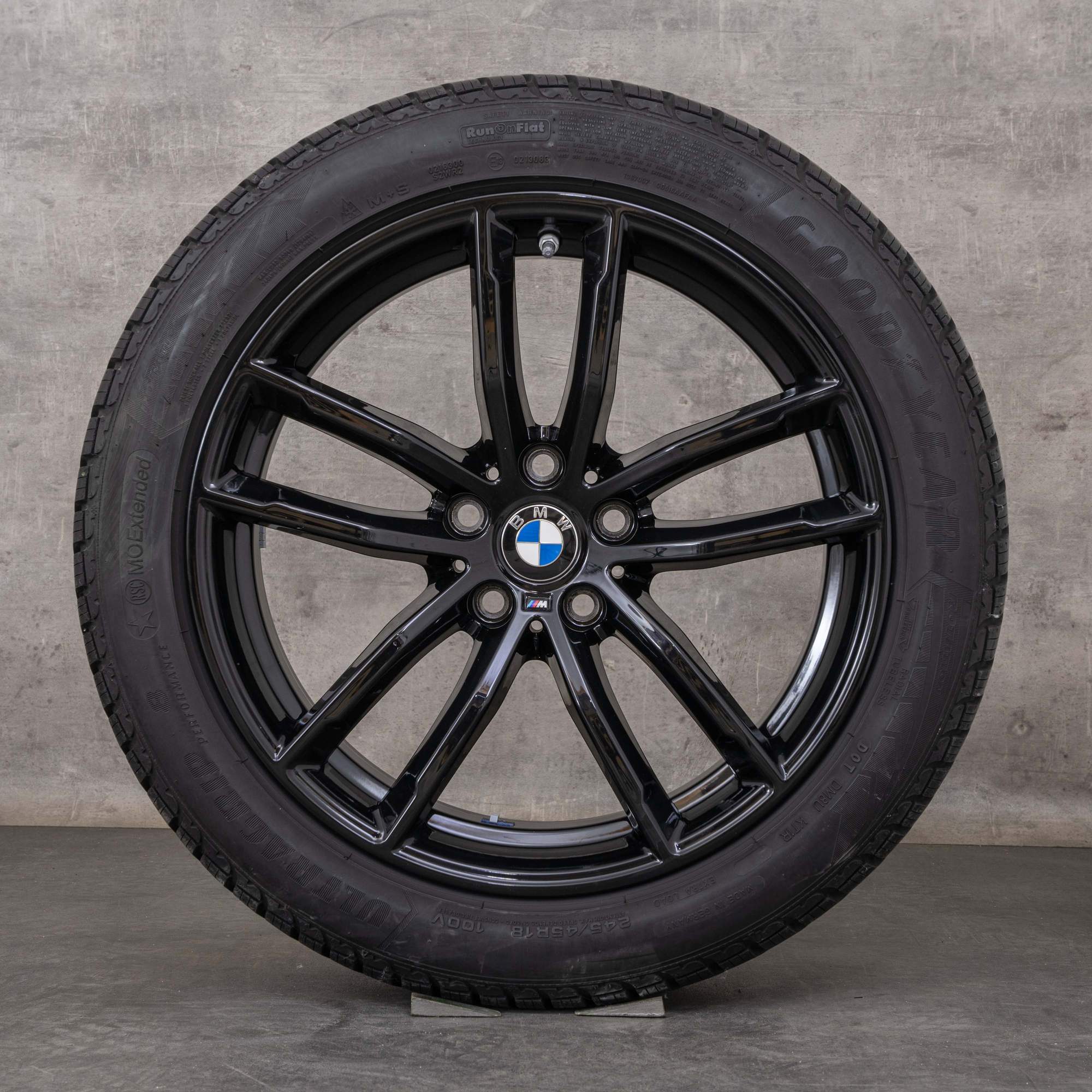 Oryginalne koła zimowe BMW serii 5 18 cali G30 G31 Stylizacja 662 M Felgi 8093915 czarny błyszczący