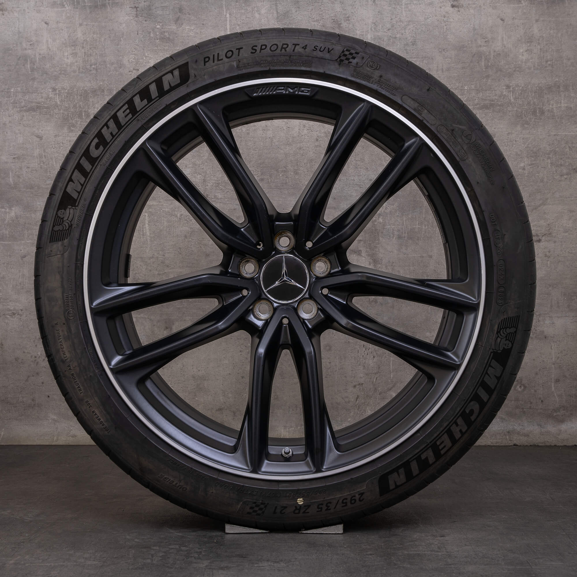 Originali Mercedes Benz GLC 63 & S AMG cerchi con gomme invernali da 21 pollici C253 X253 auto A2534013800 A2534013900 nero opaco finitura lucida