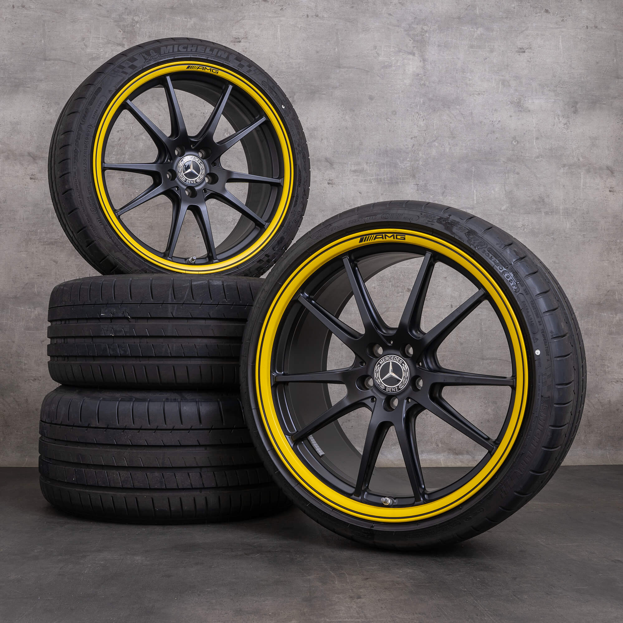 Originele Mercedes Benz C-Klasse C63 & S AMG velgen 19 20 inch C205 A205 zomerwielen A2054017400 A2054017500 zwart mat rand geel