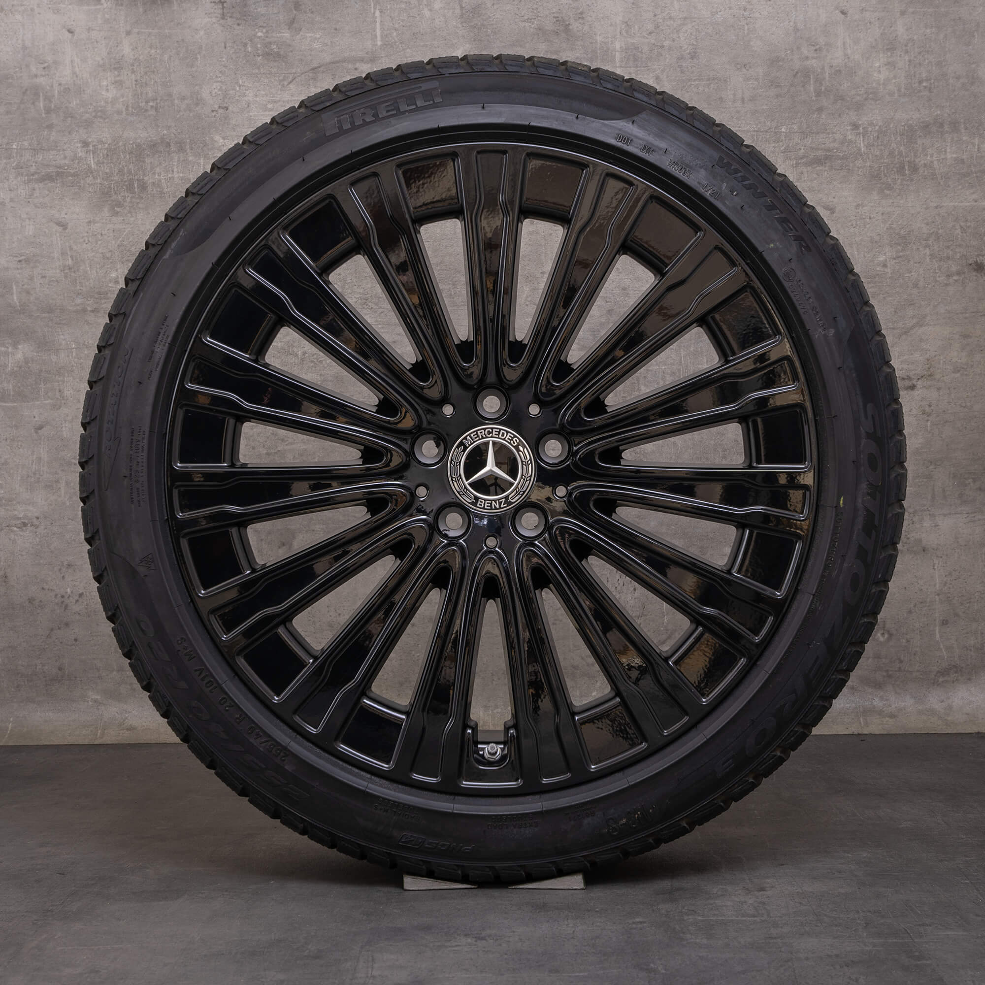 Originele Mercedes Benz EQE winterwielen 20 inch V295 velgen A2954011900 zwart glanzend
