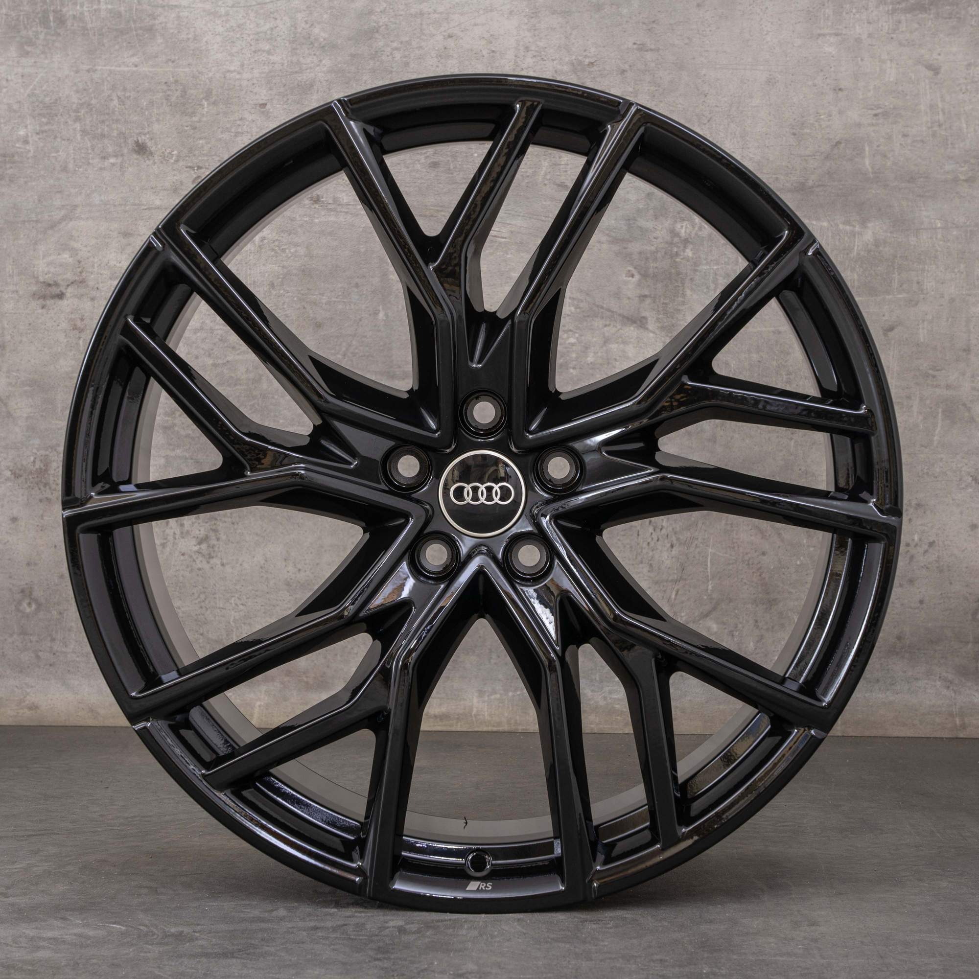 Oryginał Audi e-tron felgi 21 cali Q4 & Sportback 89A601025P 89A601025Q czarny błyszczący