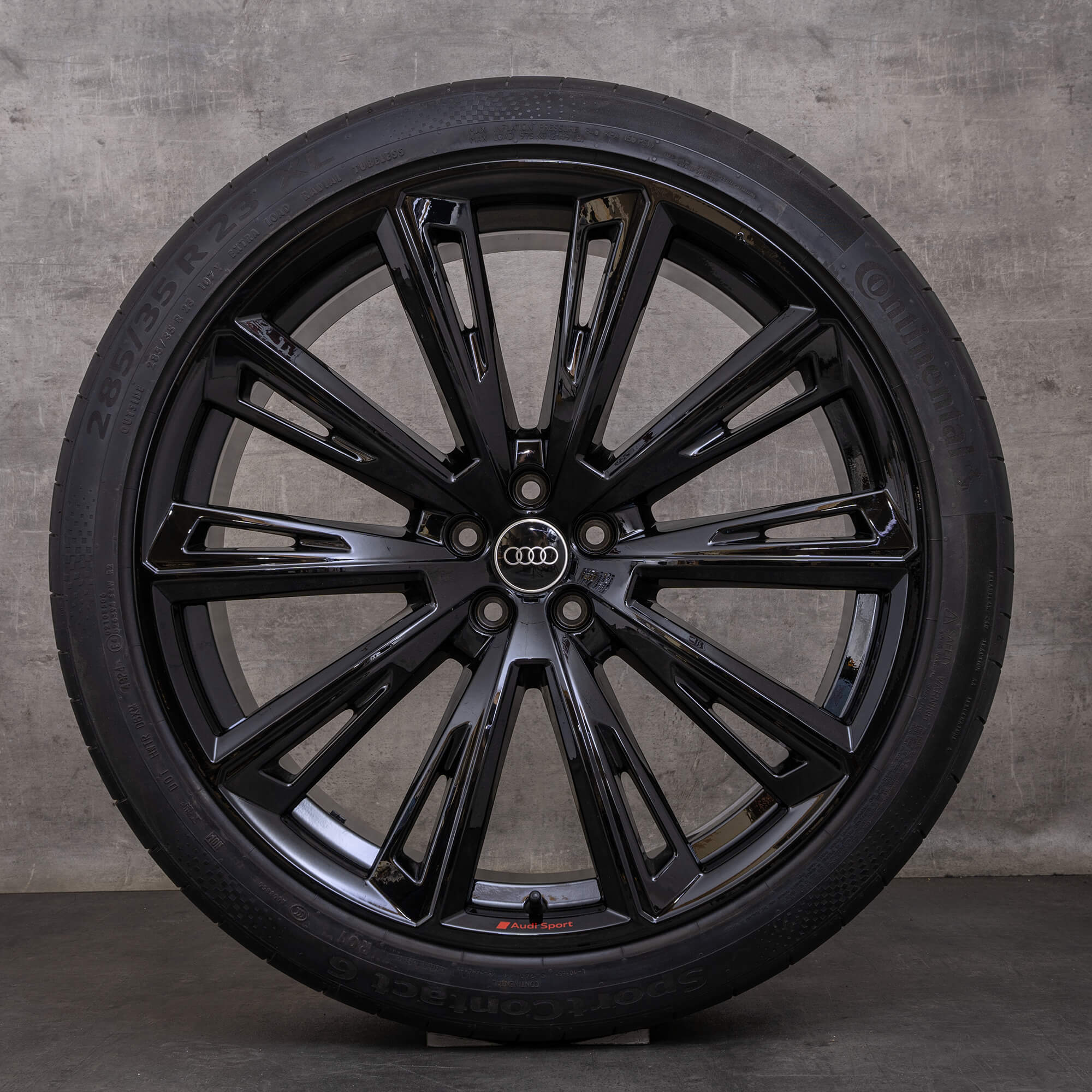 OEM Audi Q8 SQ8 rims 23 inch 4M8 summer wheels 4M8601025R black glossy