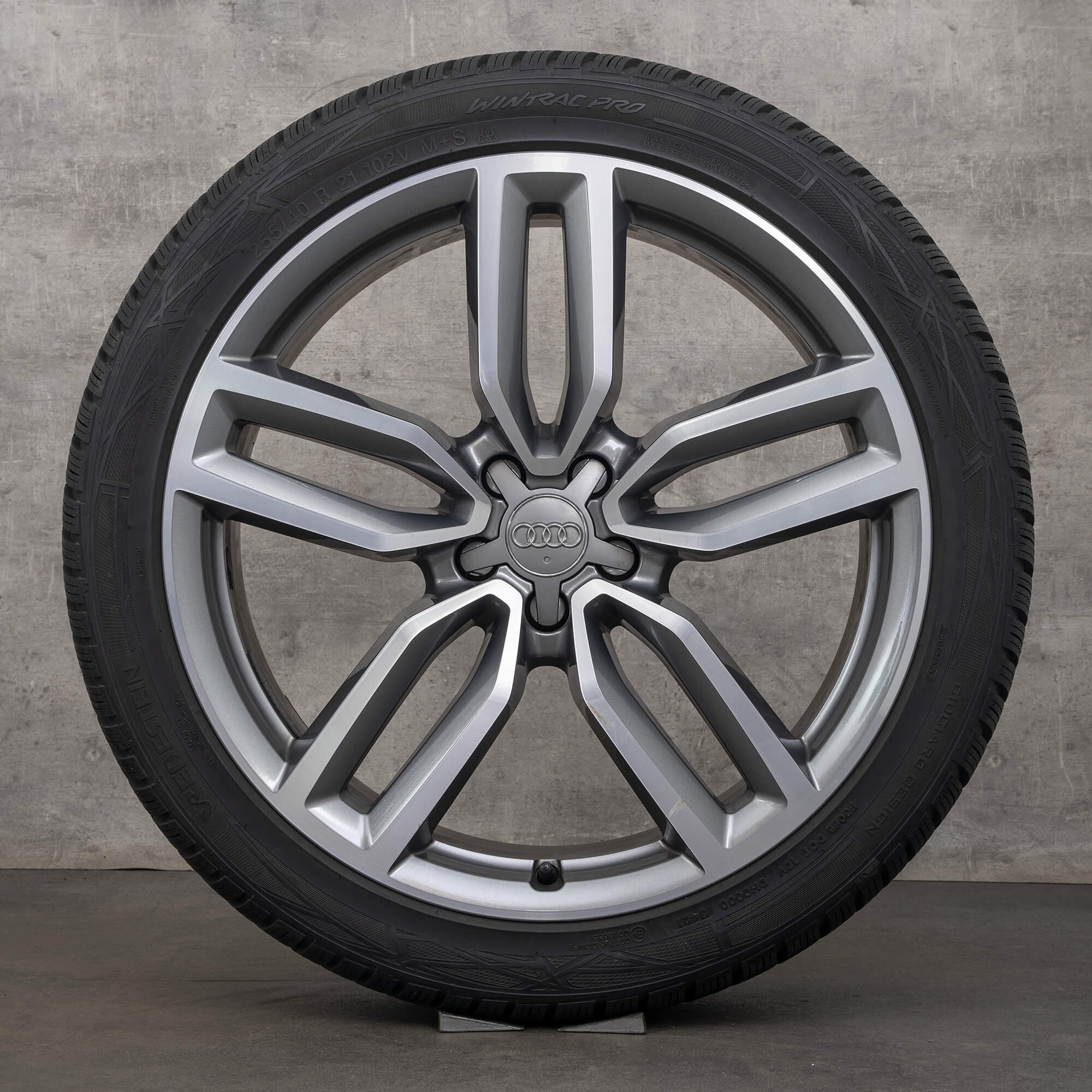 Audi Q5 SQ5 8R winter wheels tires 21 inch rims 8 mm 8R0601025AM S line