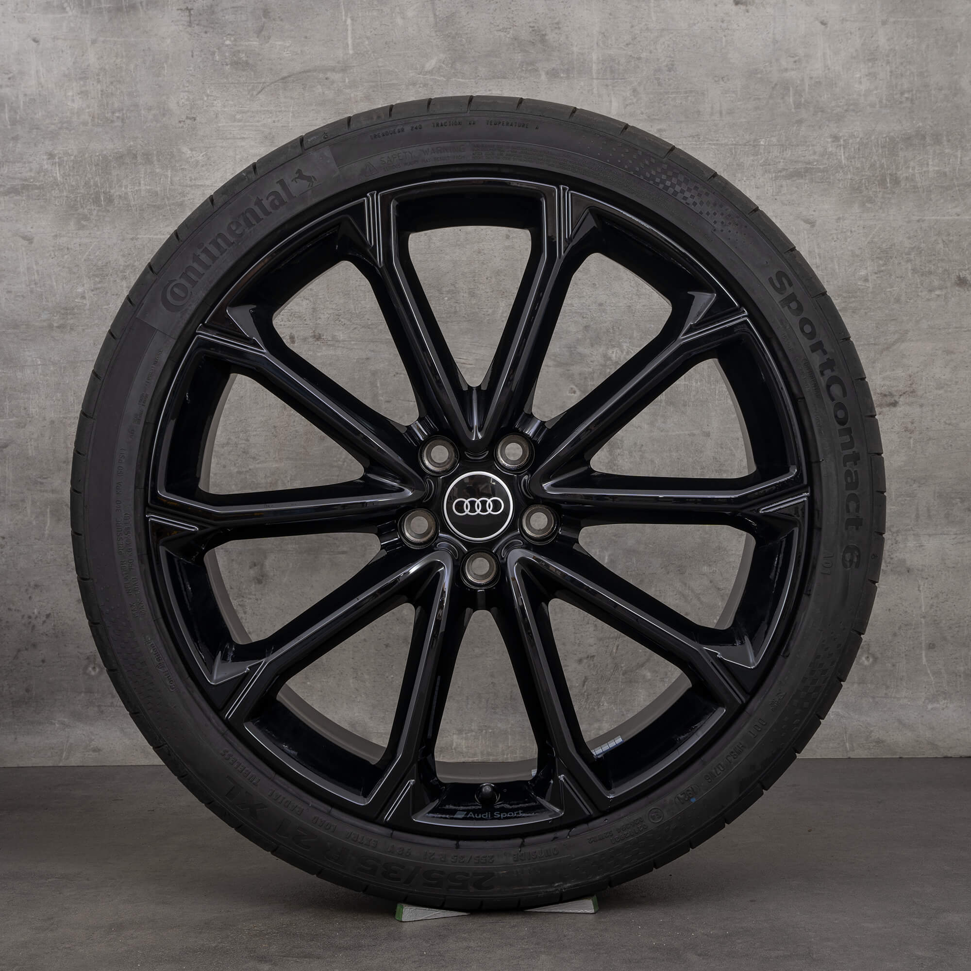 Audi 21 pulgadas llantas RSQ3 F3 neumáticos de verano ruedas 83A01025AK