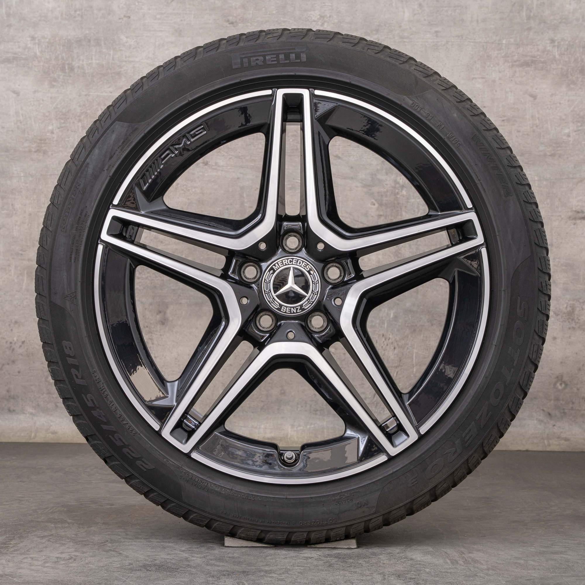 Originele Mercedes Benz A B-klasse CLA AMG winterwielen 18 inch W177 ...