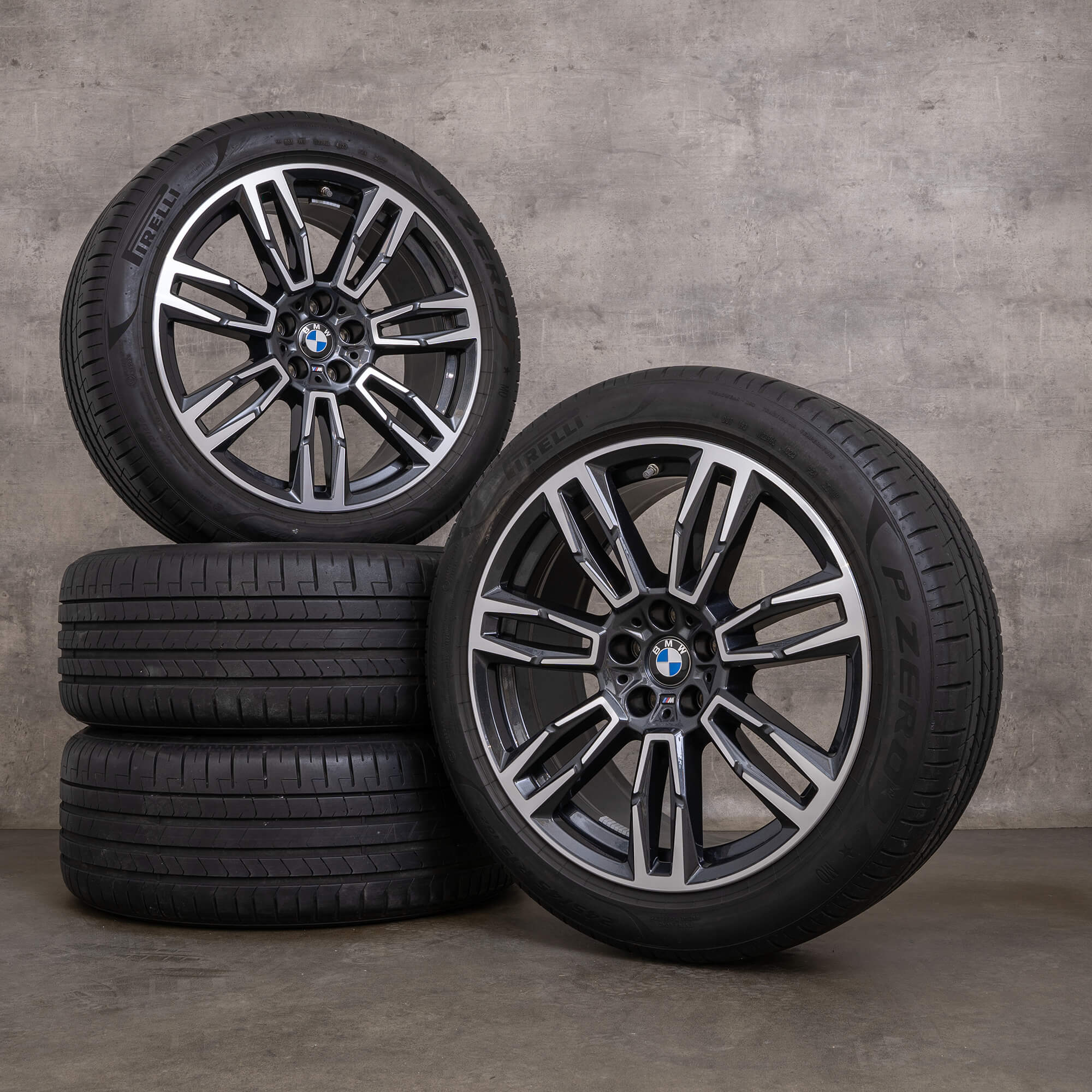 Original BMW 5-serie i5 felger 19-tommers G60 G61 sommerhjul styling 935 M 5A324E0 svart blank dreid