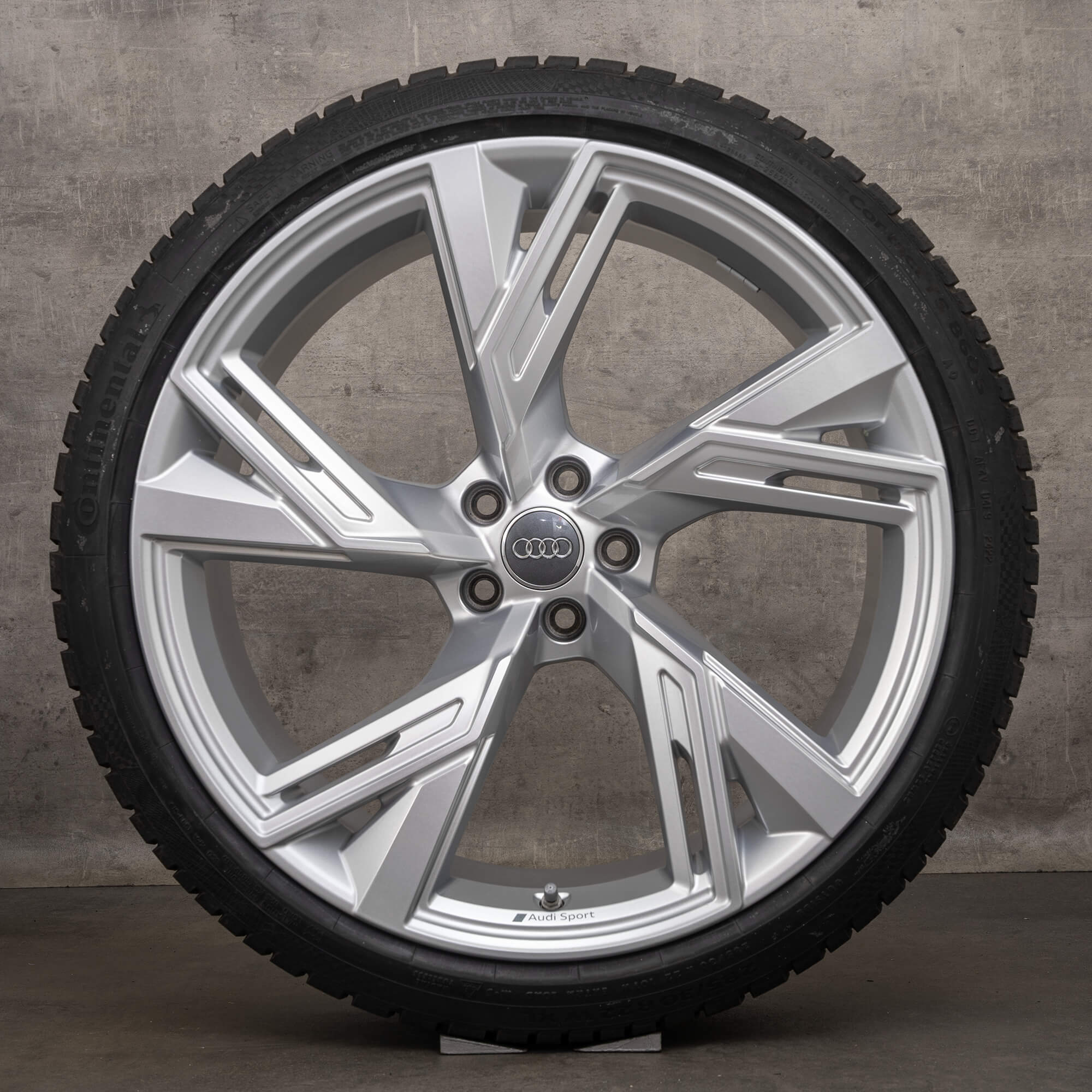Original Audi RS6 RS7 4K C8 22 inch summer tires 4K0601025R rims silver
