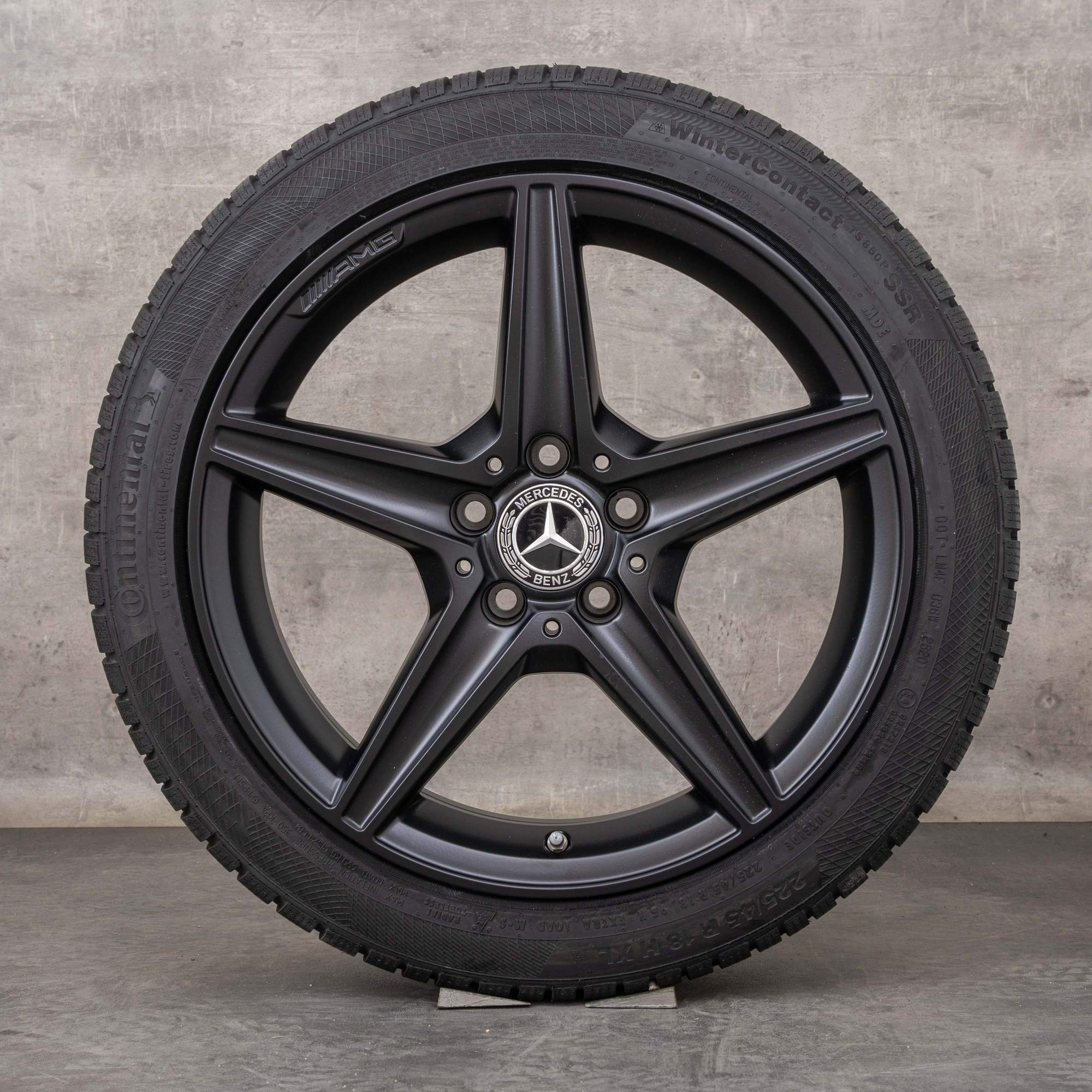 Oryginalne koła zimowe Mercedes Benz Klasa C AMG 18 cali W205 S205 C205 A205 Felgi A2054011100 czarny mat