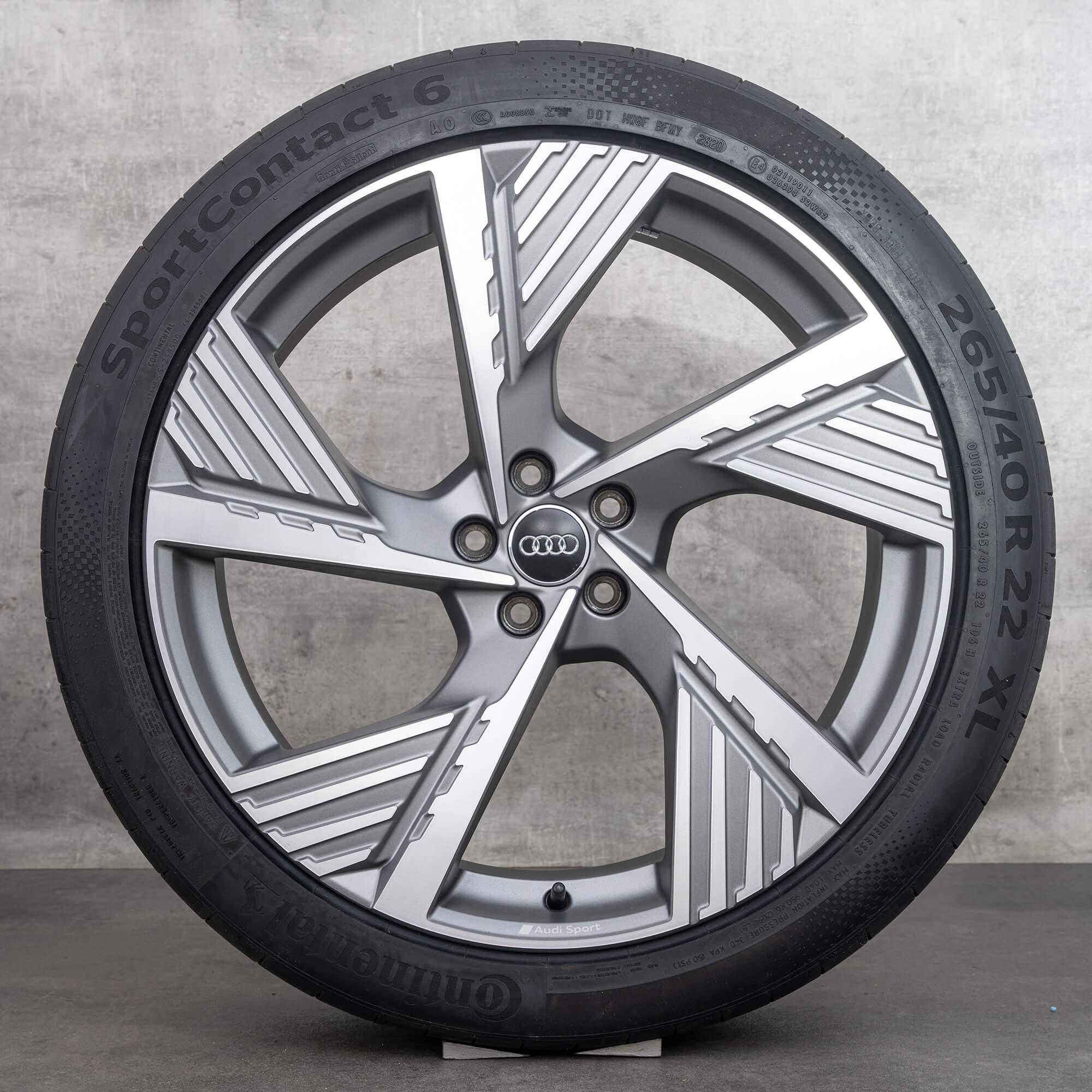 Audi 22 tommer fælge Q8 e-tron GE sommerhjul sommerdæk 4KE601025B