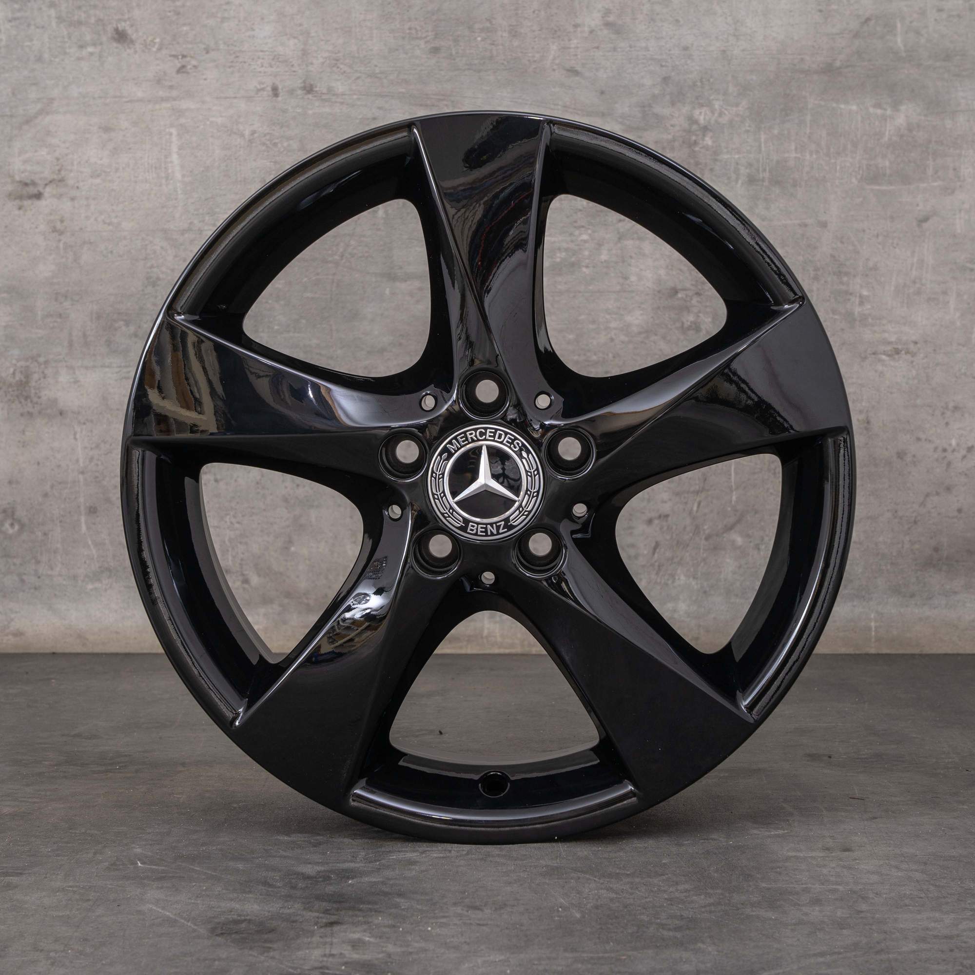 Originalní ráfky na auto Mercedes Benz třídy V 17 palců W447 W639 Vito Viano A4474012200 černá lesklá