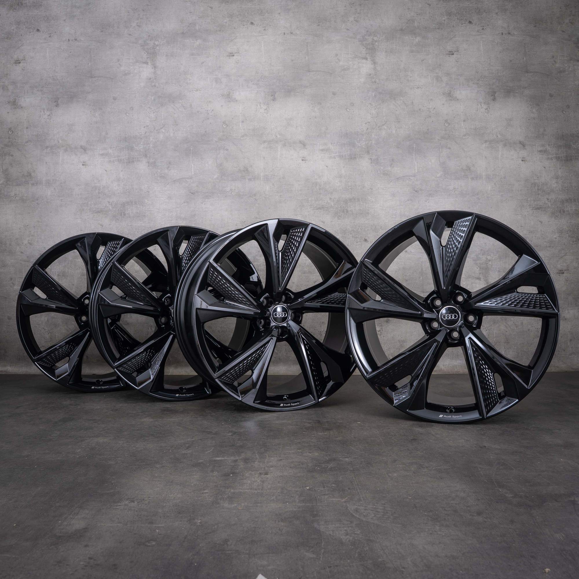 Originele Audi RS6 RS7 velgen 22 inch 4K C8 4K0601025BC zwart glanzend