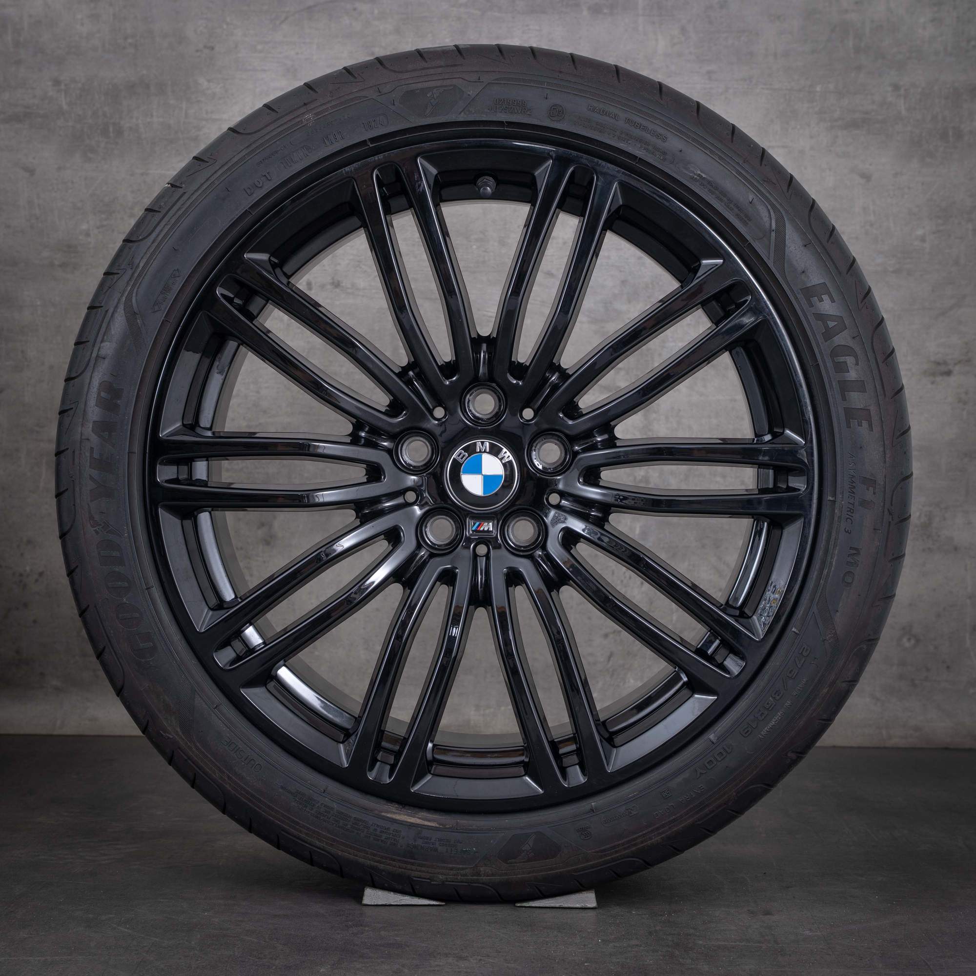 Oryginalne felgi BMW serii 5 19 cali G30 G31 koła letnie stylizacja 664 M 7855083 7855084 czarny połysk