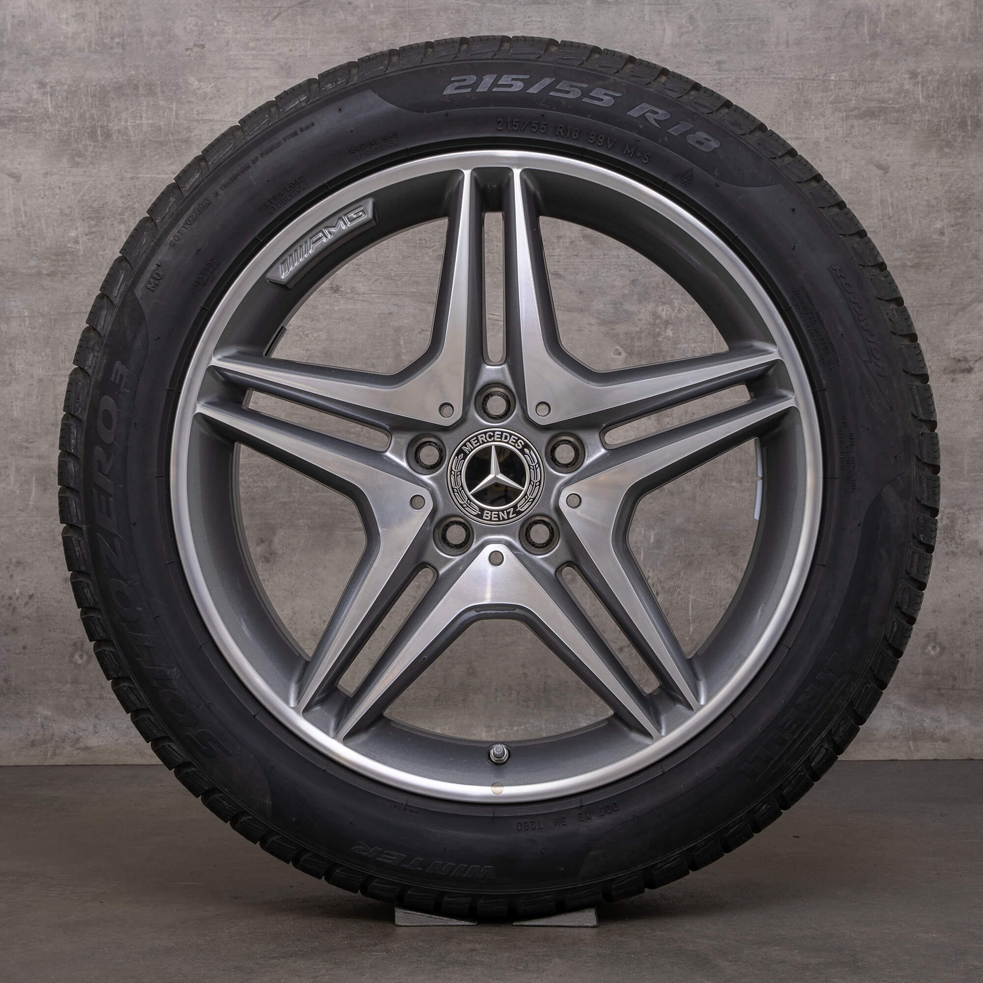 Alkuperäiset Mercedes Benz GLA 45 AMG talvirenkaat 18 tuuman X156 vanteet A1764010100 himalajanharmaa kiillotettu