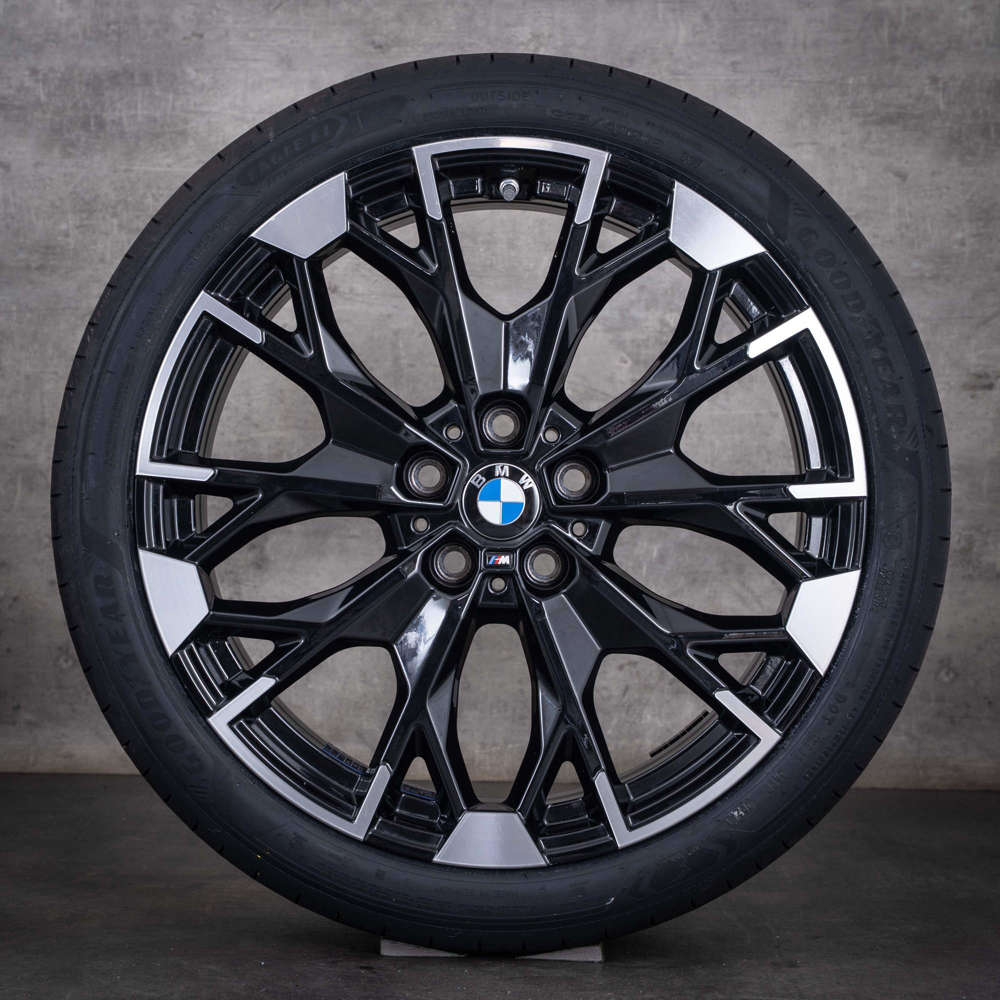 Original BMW 1er 2er Felgen 19 Zoll F70 F74 Gran Coupe Sommerräder Styling 977 5A45268 schwarz glanzgedreht
