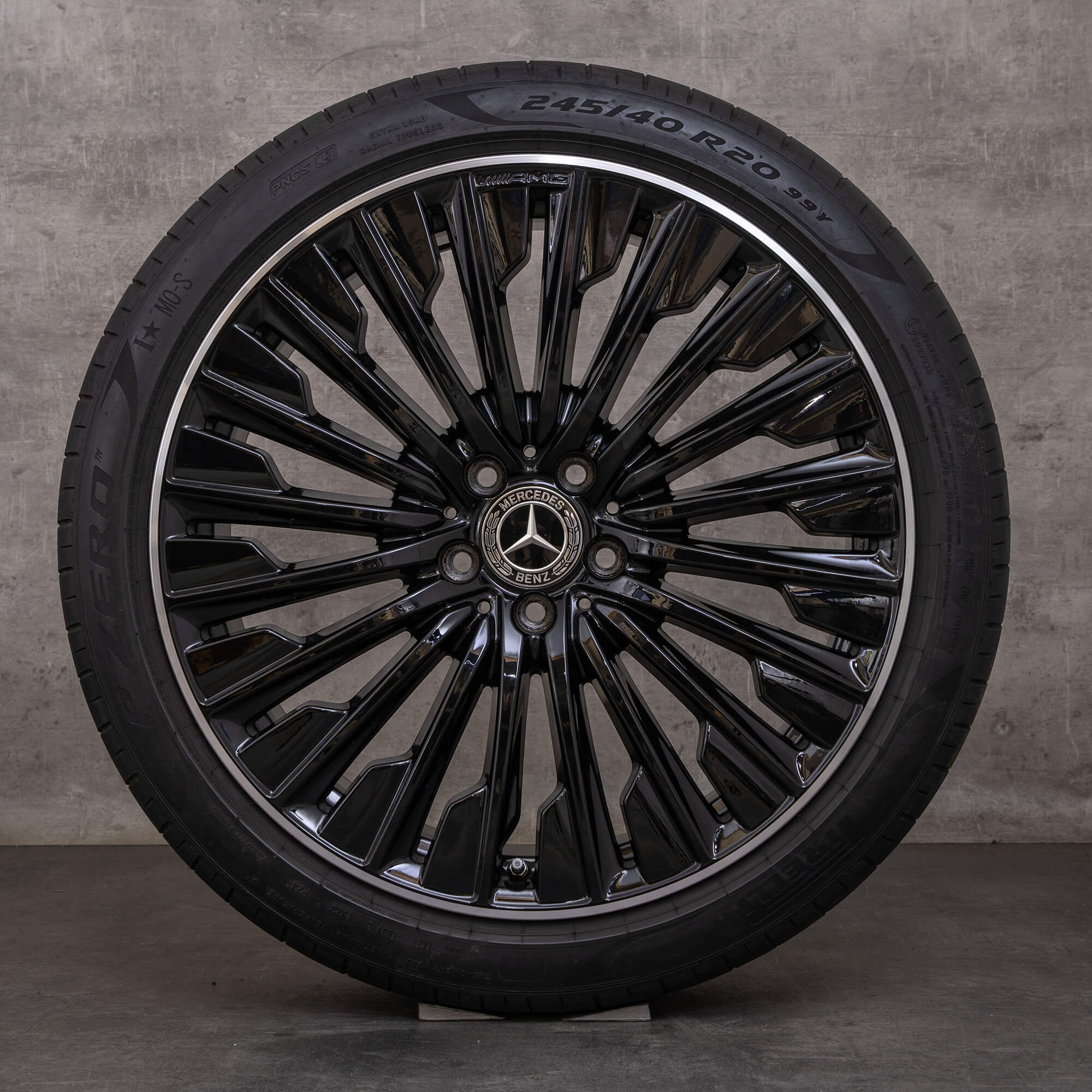 Original Mercedes Benz E-Klasse AMG Felgen 20 Zoll W214 S214 Sommerräder A2144010500 A2144010600 schwarz matt