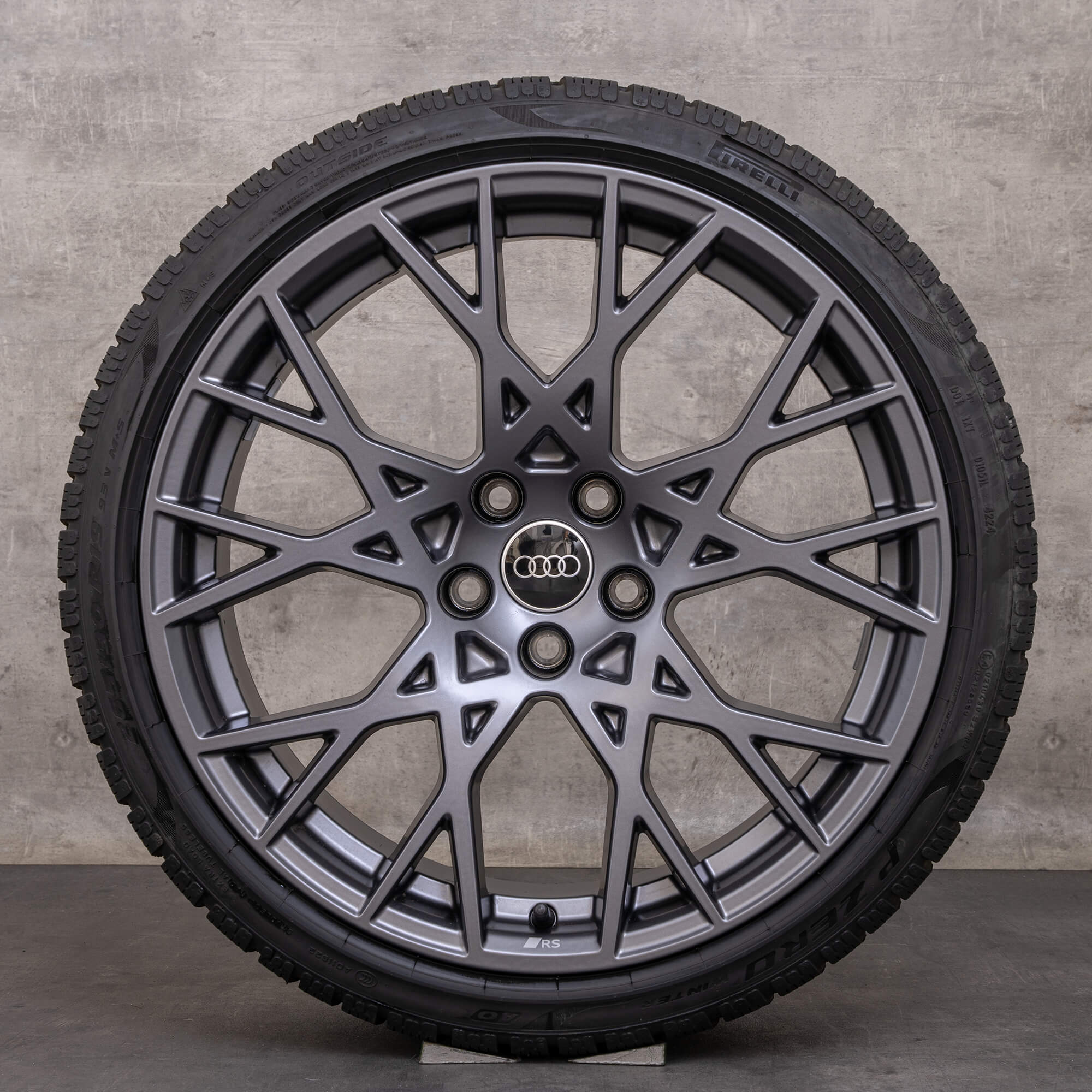 Original Audi RS3 Winterräder 19 Zoll 8Y Felgen 8Y0601025DE 8Y0601025DD grau seidenmatt