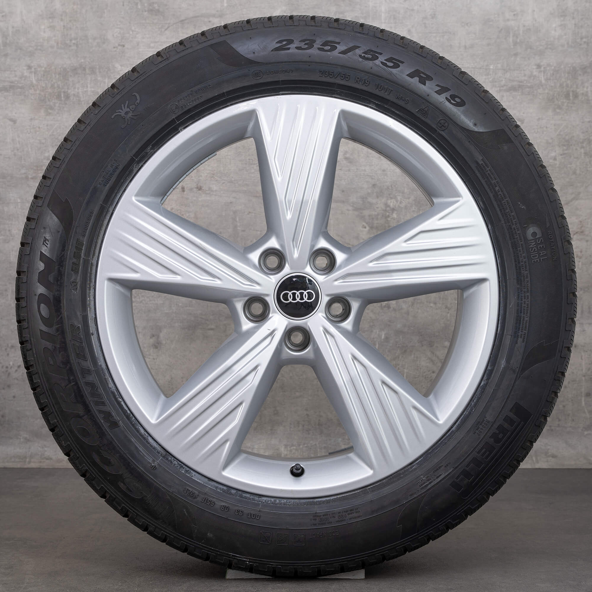 Audi 19 Zoll Felgen Q4 e-tron & Sportback Winterkompletträder 89A601025B