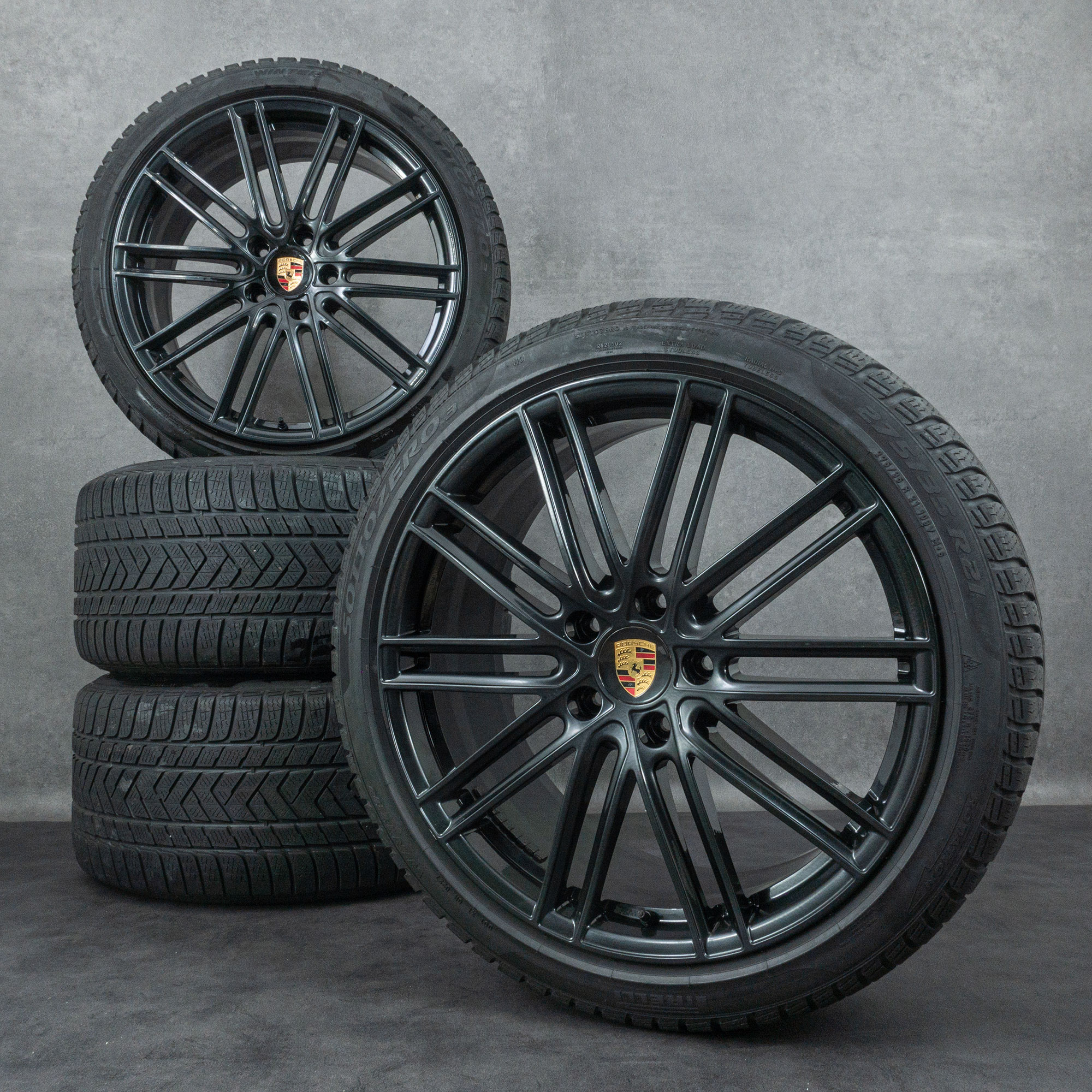 Originele Porsche Panamera 971 G2 II 21 inch velgen zwart Turbo IV winterbanden