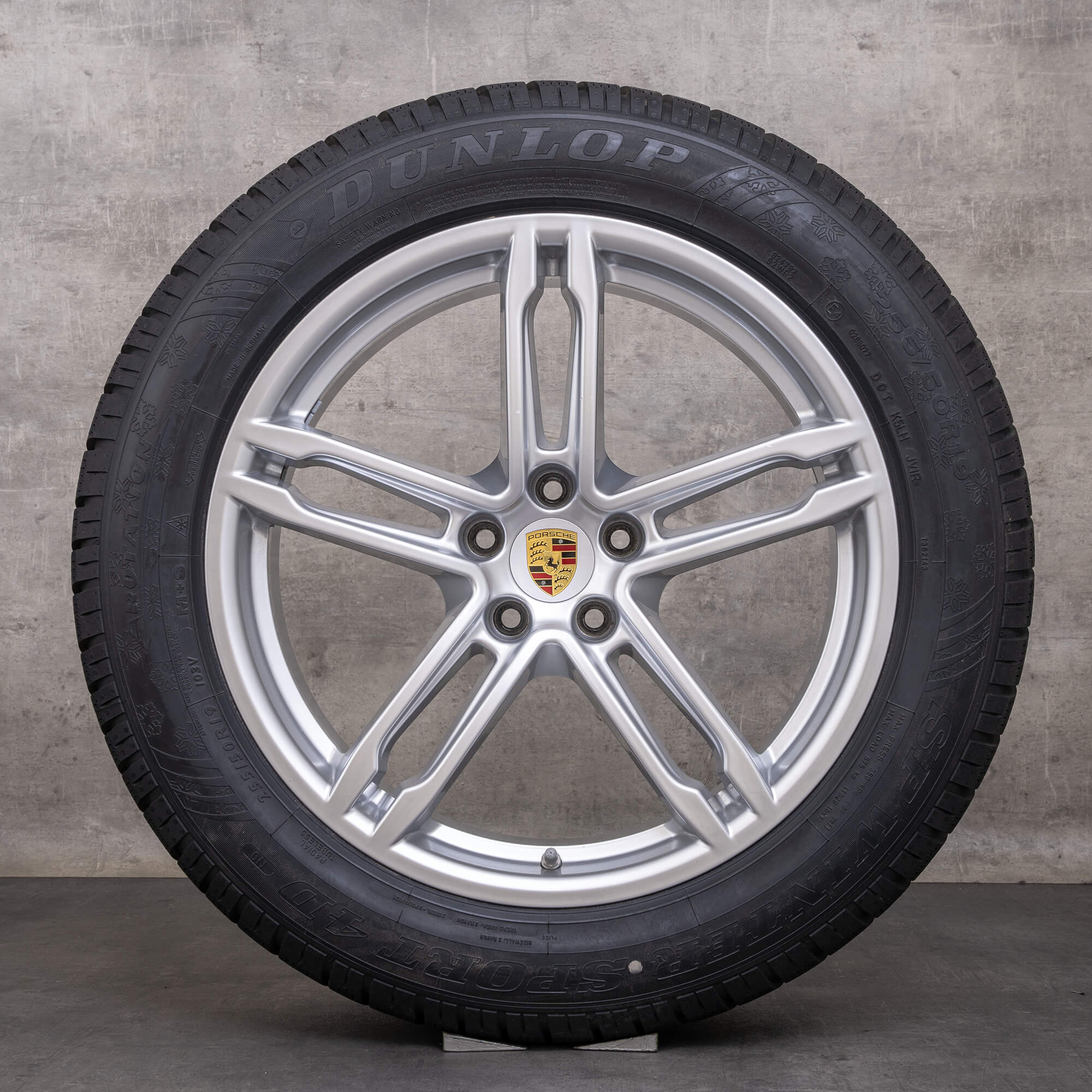 Original Porsche Macan Winterräder 19 Zoll 95B Felgen 95B601025DE 95B601025DQ silber