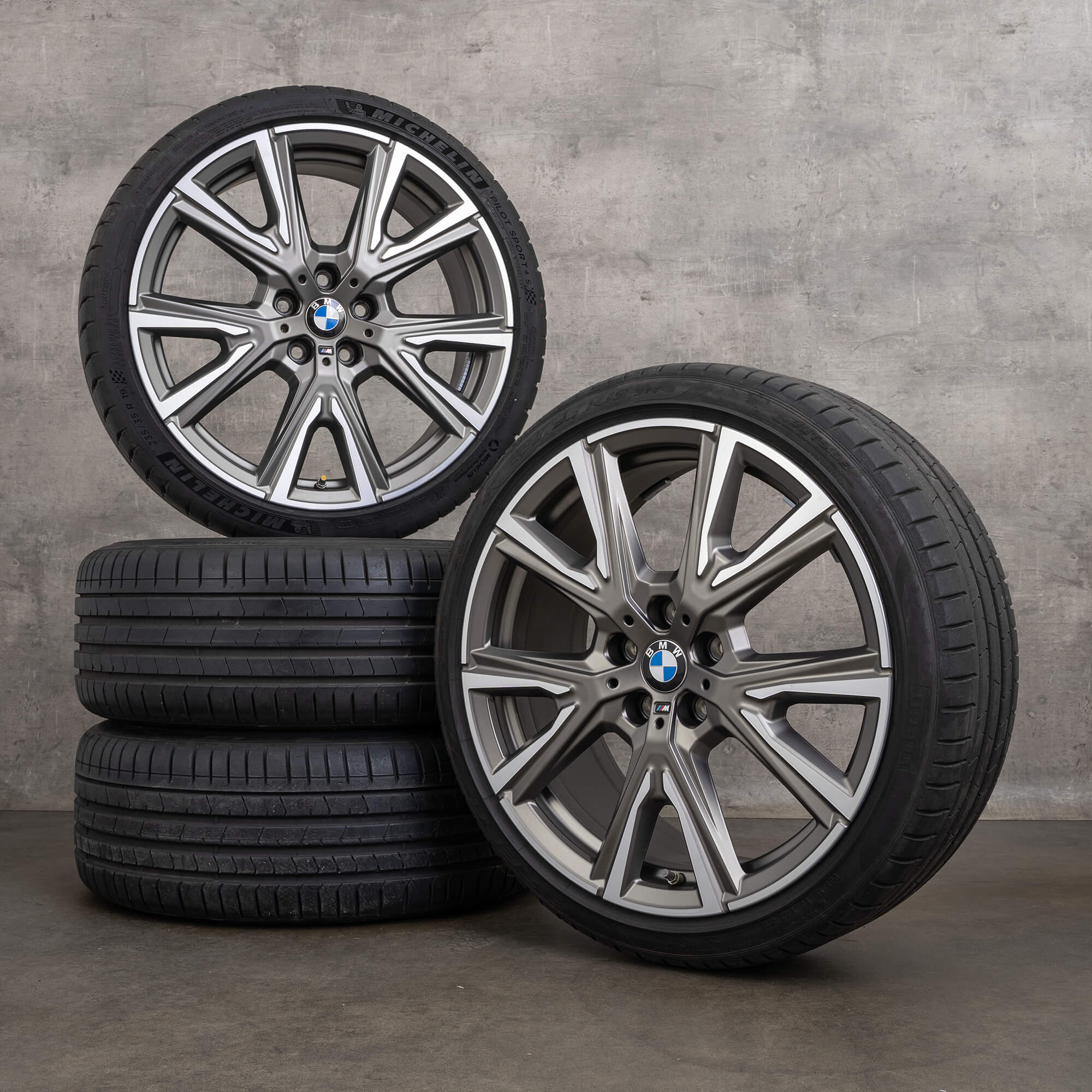 Original BMW 1er 2er Felgen 19 Zoll F40 F44 Sommerräder Styling 557 M 8053525 ceriumgrey matt glanzgedreht