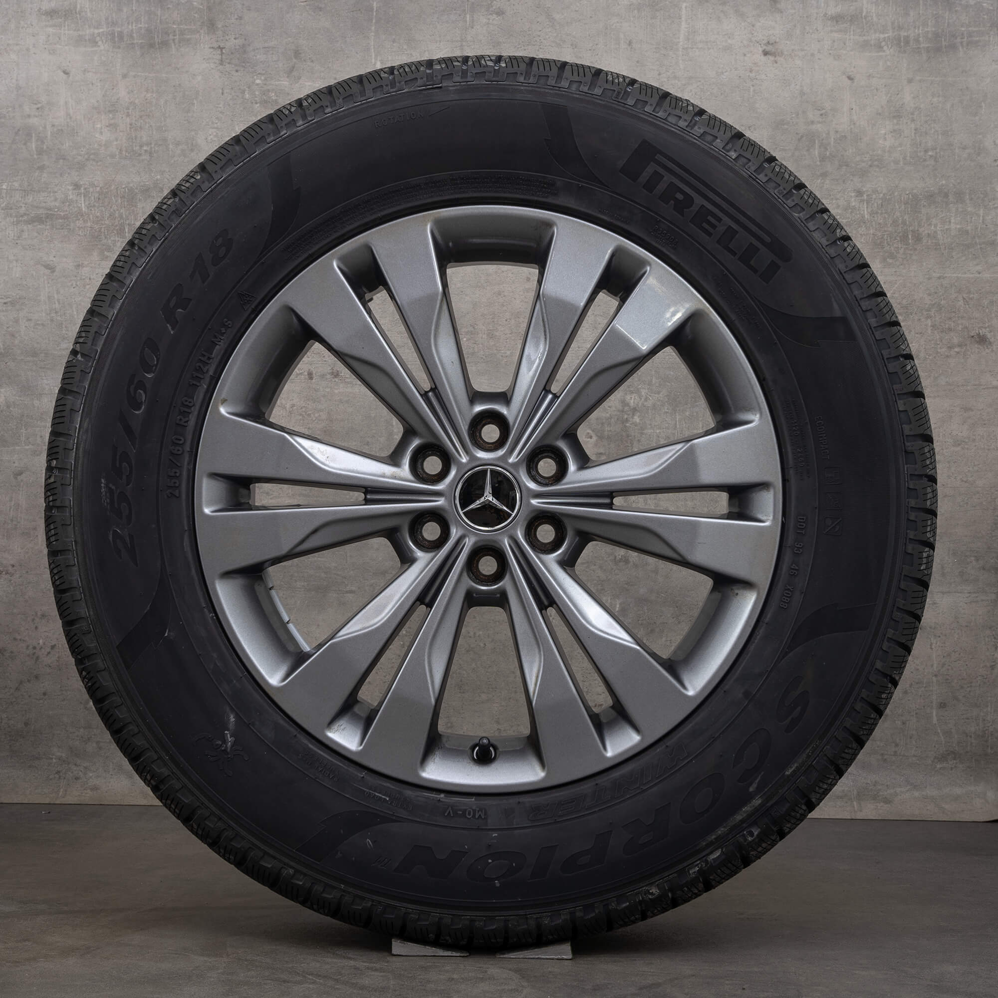 Originální zimni alu kola Mercedes Benz X-Class 18 palcové disky W470 N83801 šedá