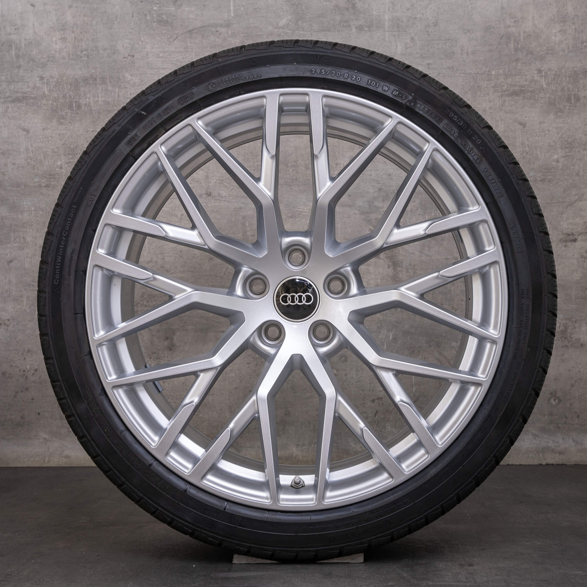 Original Audi R8 Winterräder 20 Zoll 4S Felgen 4S0601025G 4S0601025H silber glanz