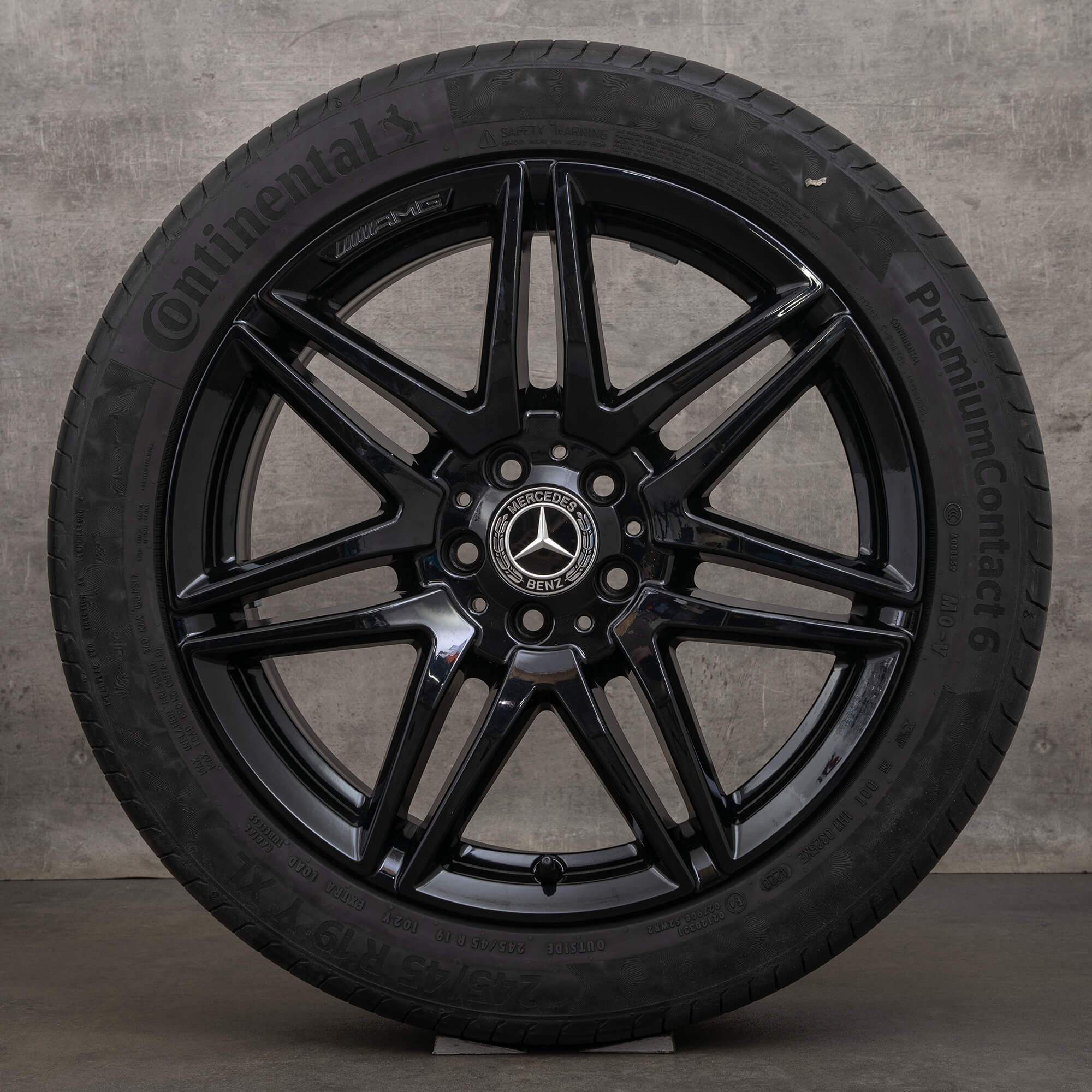 AMG Mercedes Benz V-Class Viano W447 summer wheels 19 inch rims tires