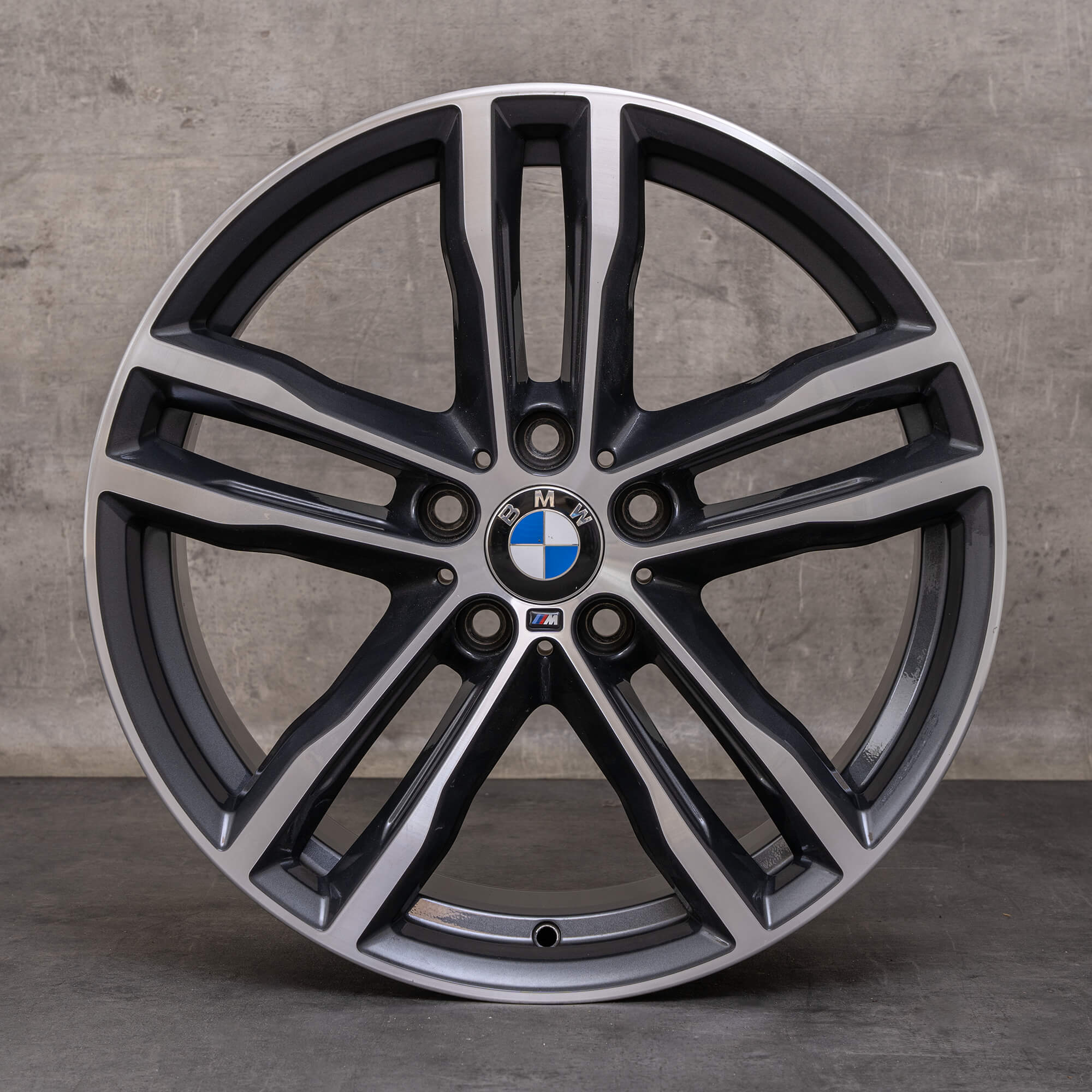 Original BMW Seria 3 4 jante 19 inch F30 F31 F32 F33 F36 Gran Goupe Styling 704 M 8043650 8043651 orbit grey lustruire față