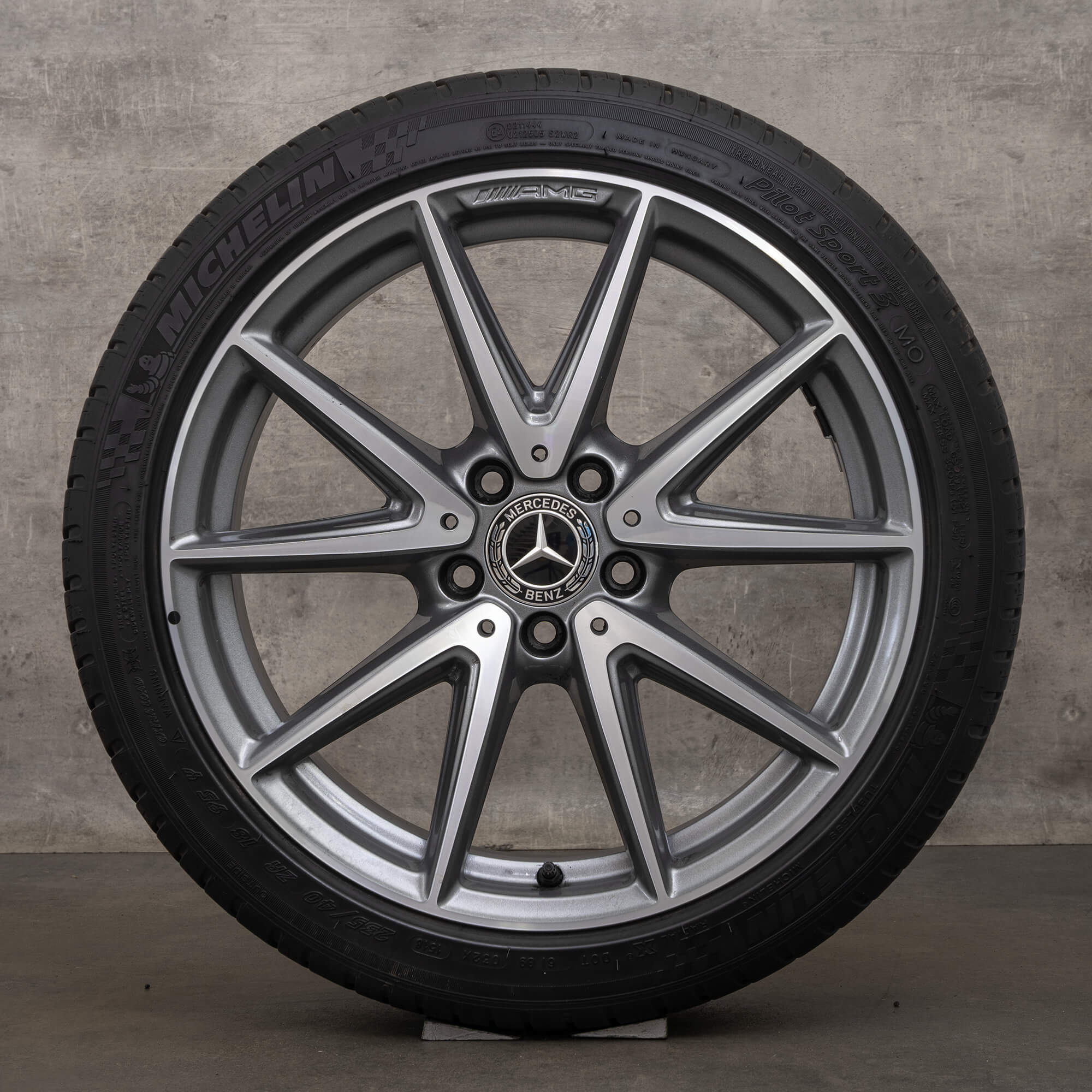Original AMG Mercedes Benz A Klasse A45 CLA45 Felgen 18 Zoll 250 Sport W176 W117 Sommerreifen A1764010800 Sommerräder