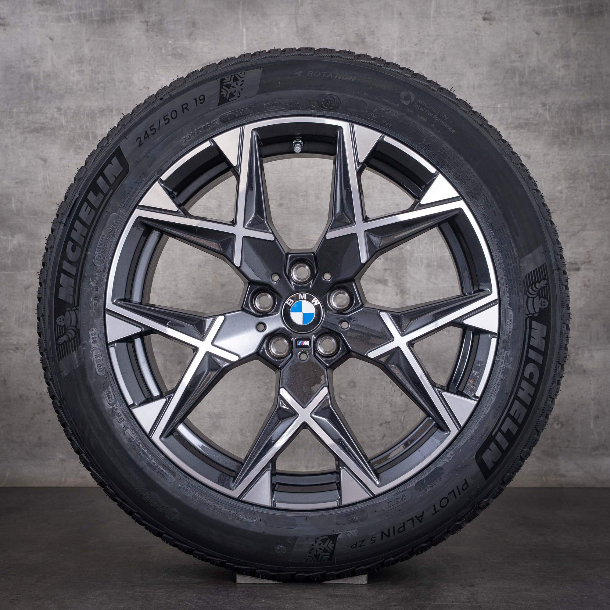 OEM BMW 7 Series i7 X3 winter wheels 19inch G70 G45 rims styling 1035 M 5A6F100 midnight gray diamond cut front new