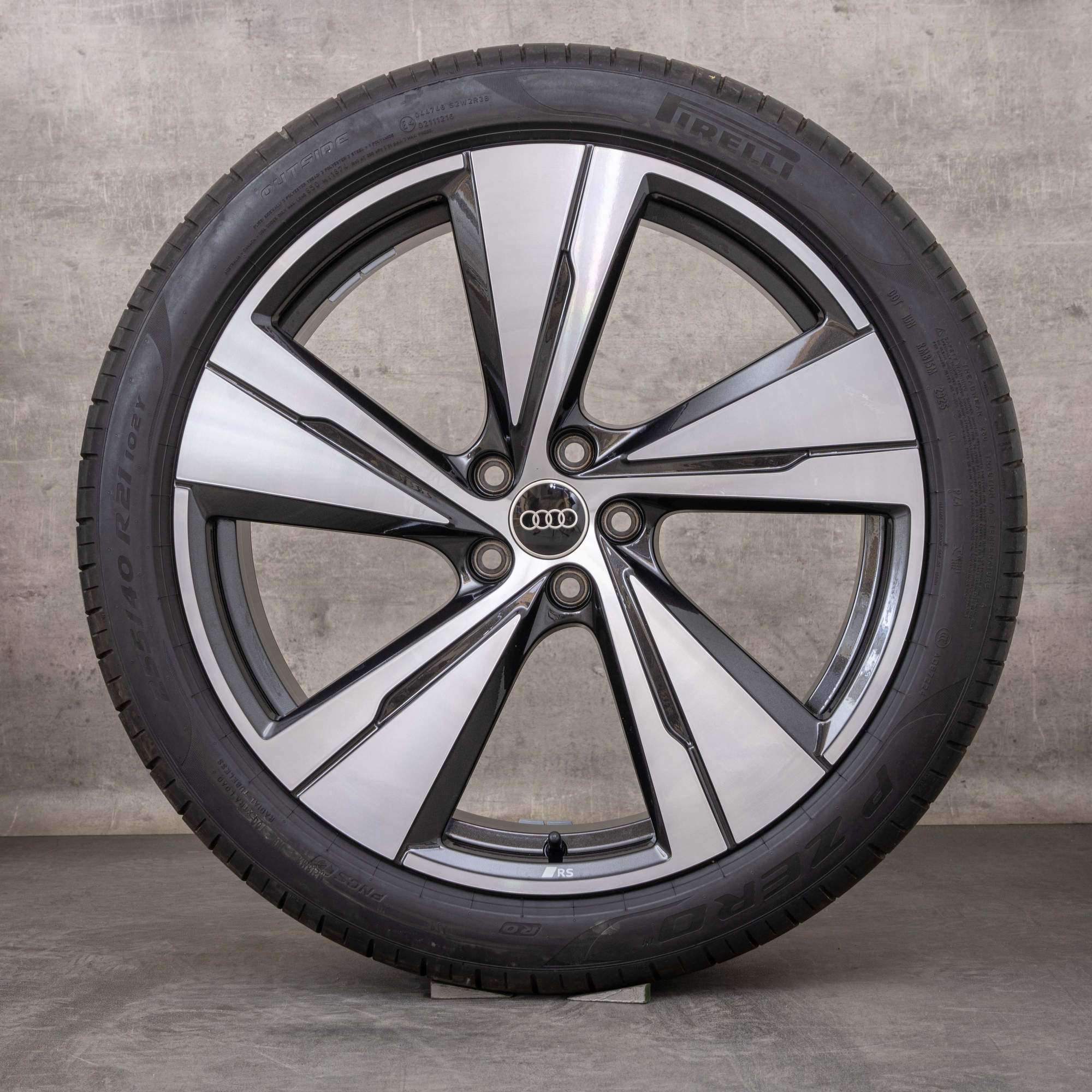 Oryginalne felgi Audi Q5 SQ5 21 cali FY GU koła letnie 8MA601025N granit polerowany