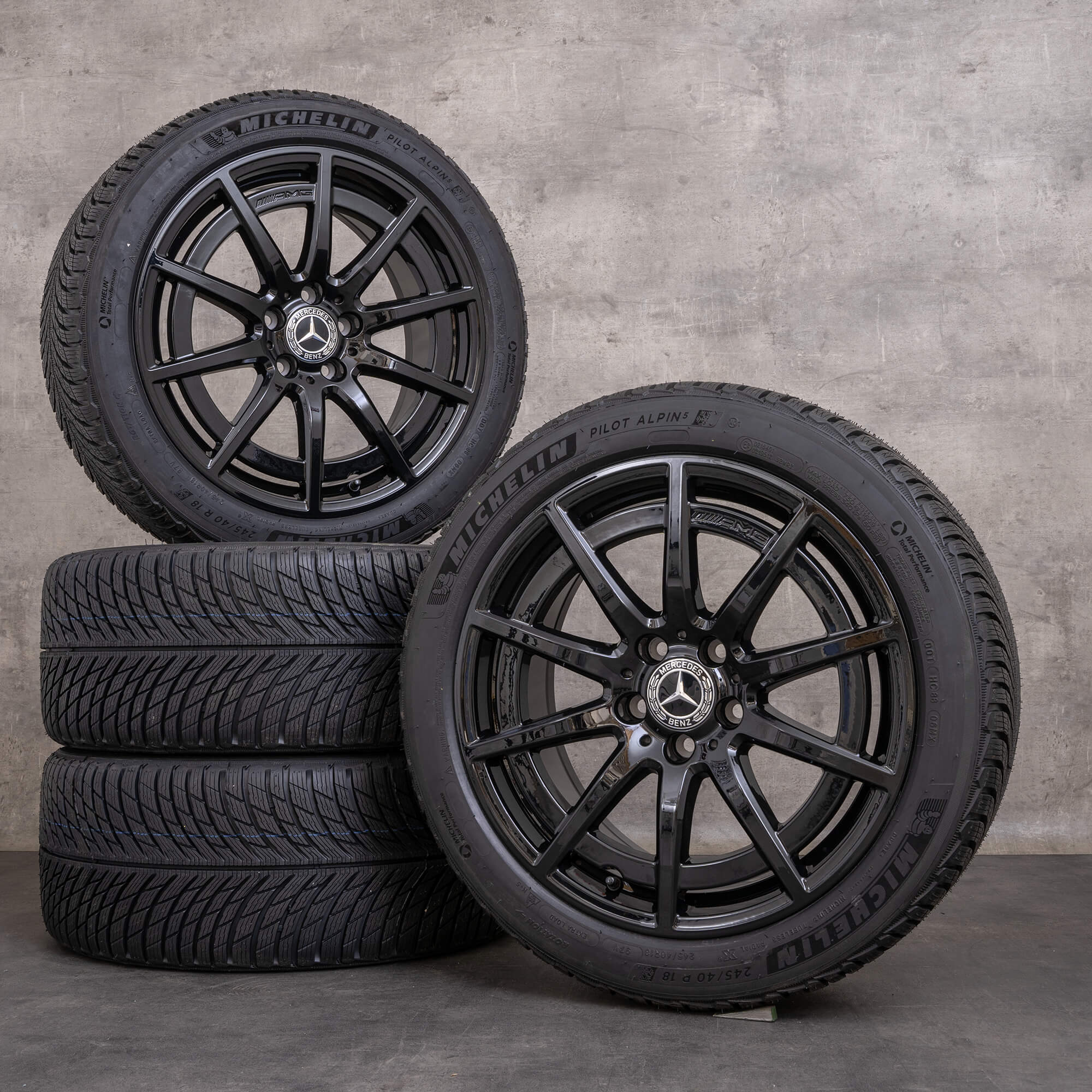 Genuine Mercedes Benz A-Class A 45 CLA AMG Winterrder 18 inch W177 V177 C118 X118 Wheels A1774012100 black