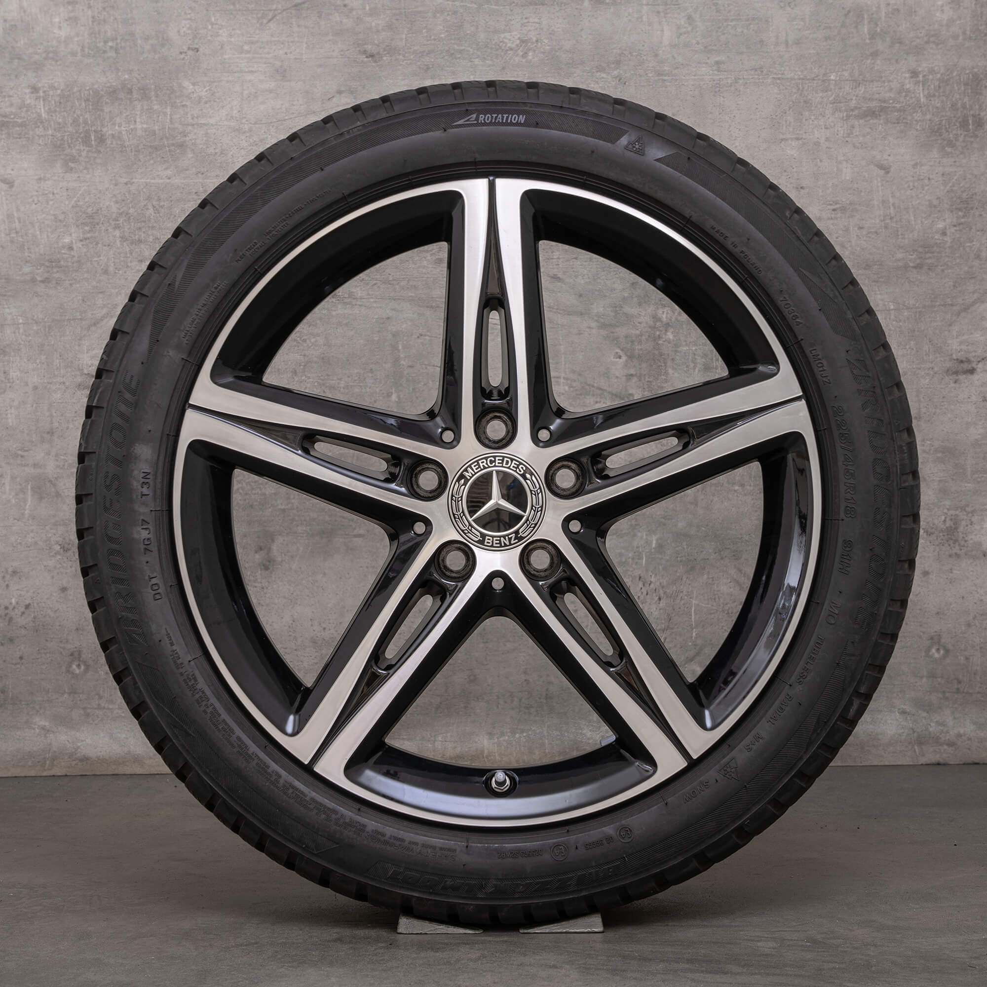 Genuine Mercedes Benz Clase A B CLA AMG neumáticos de invierno 18 pulgadas W177 V177 W247 W118 X118 C118 llantas A1774010700 negro brillante torneado