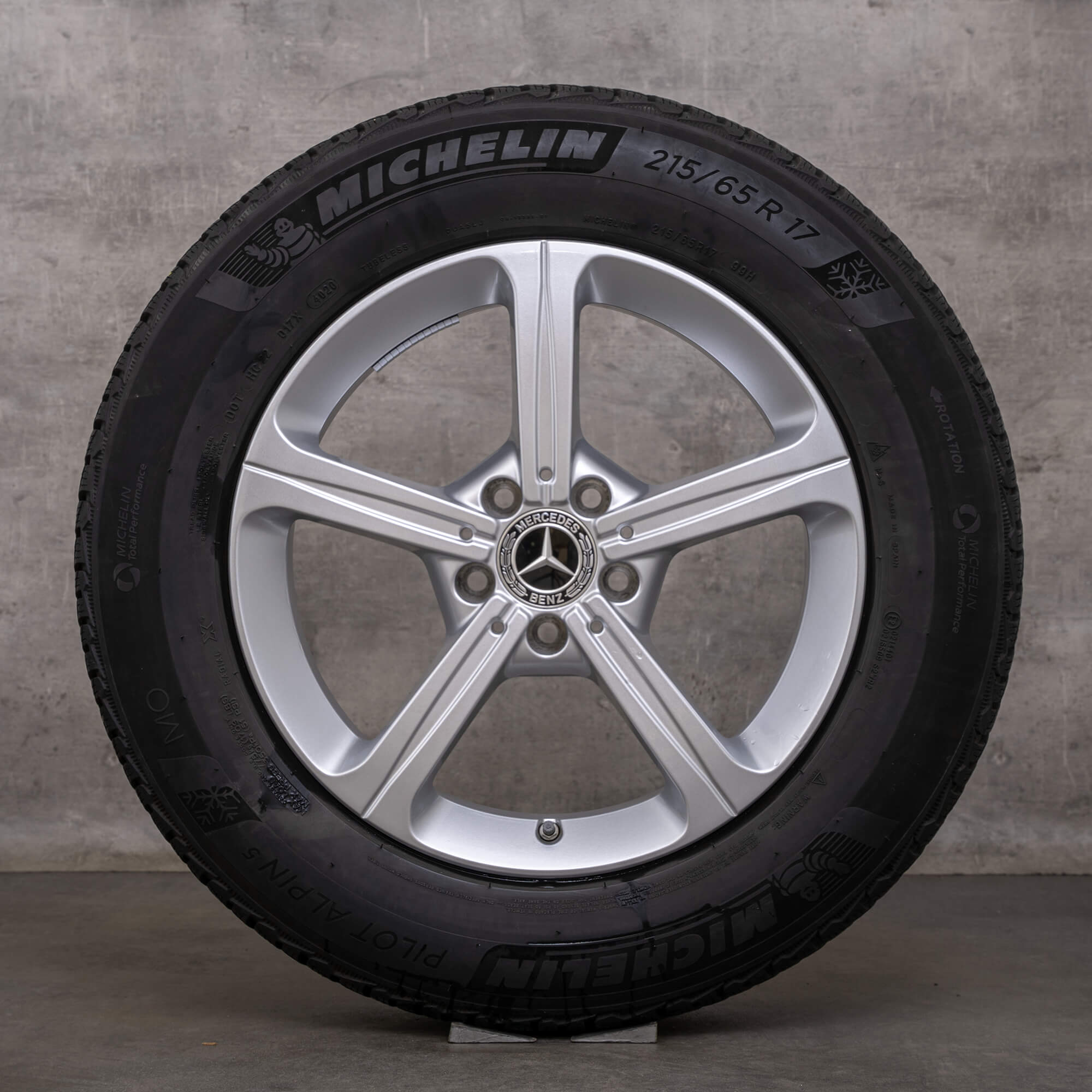 Original Mercedes Benz GLA GLB Winterräder 17 Zoll H247 X247 Felgen A1774011200 silber