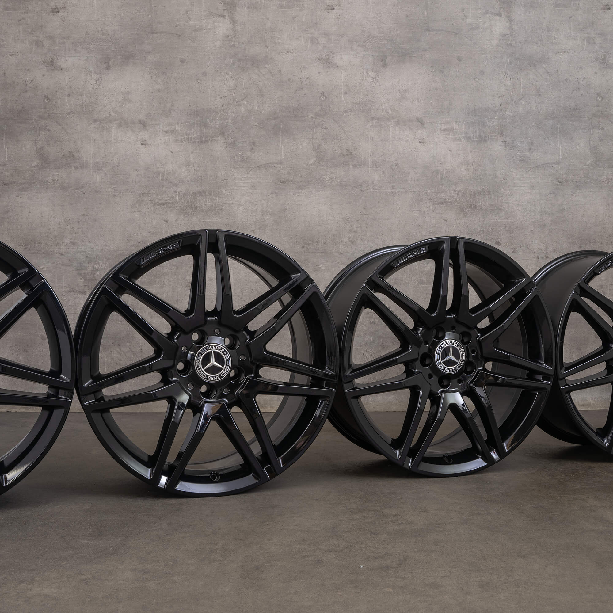 Original Mercedes E Class C207 A207 19 inch rims A2124011900 black