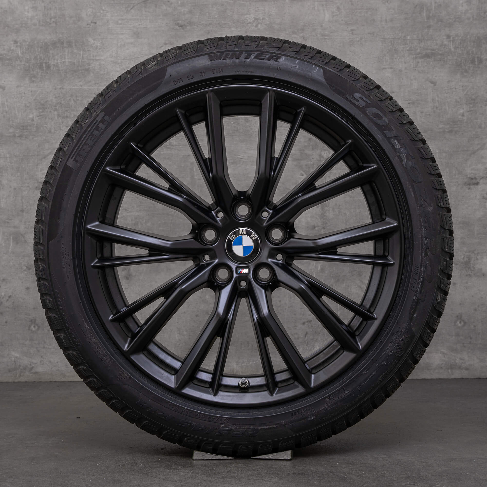 Original BMW 2er 3er 4er Winterkompletträder 18 Zoll G42 G20 G21 G22 G23 Felgen Styling 796 M 6885305 schwarzmatt