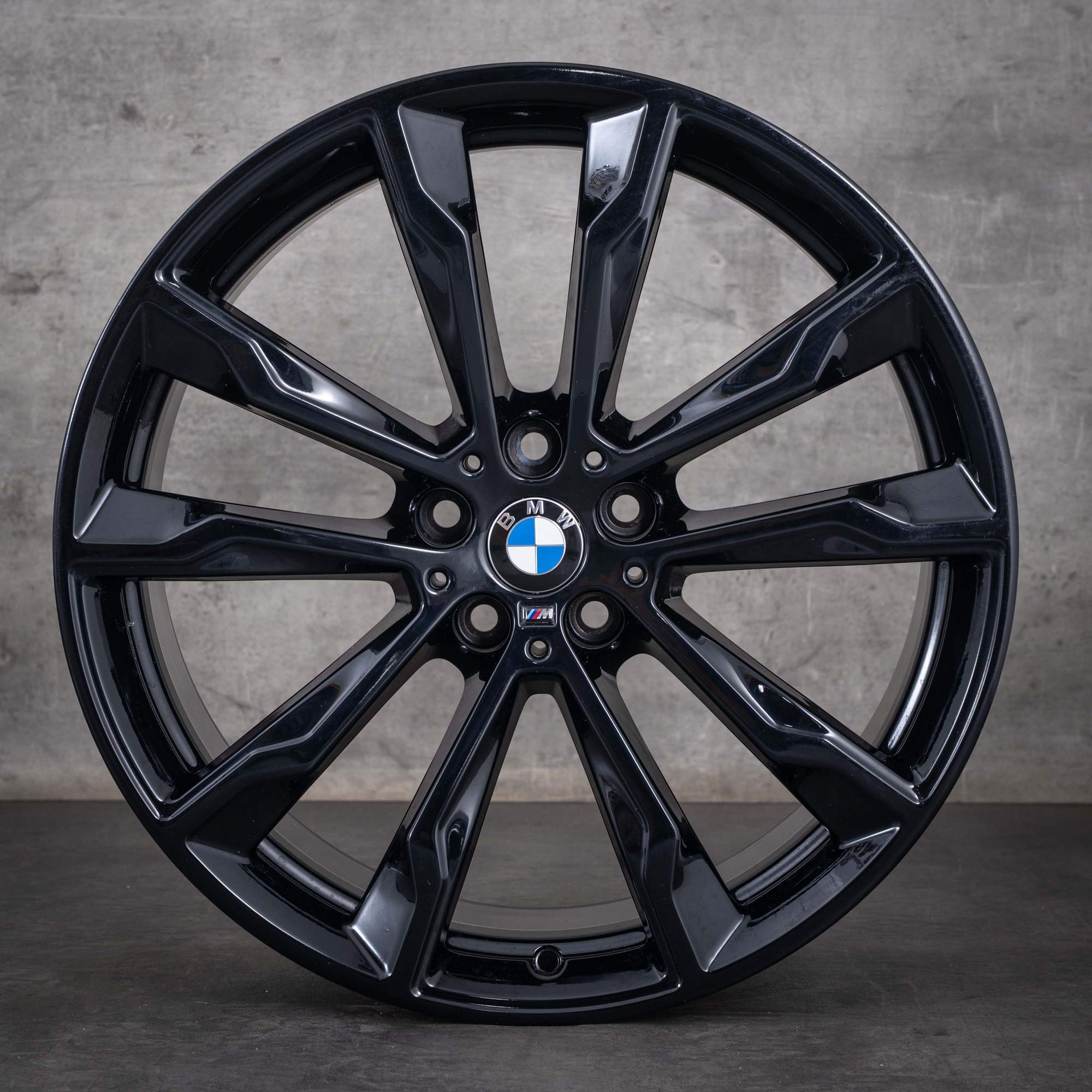 Oryginalne koła zimowe BMW X3 X4 20 cali, felgi G01 G02, stylizacja 699 M, 8010265 8010269 czarny połysk