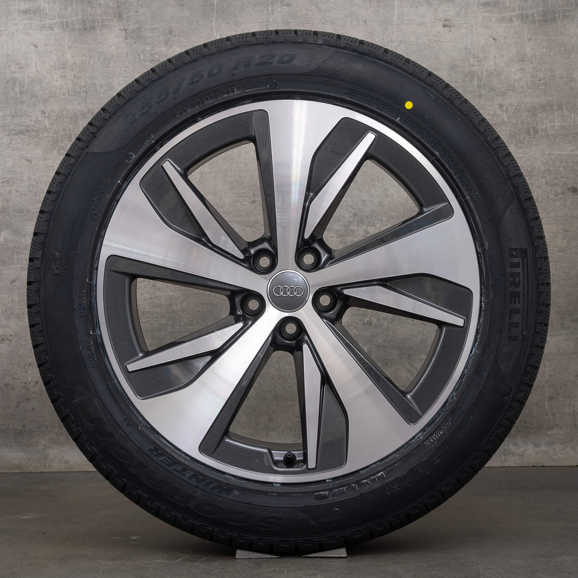 Oryginalne koła zimowe do Audi e-tron GE Q8 20 cali felgi 4KE 4KE601025AF kolor antracytowy diamond cut NOWE