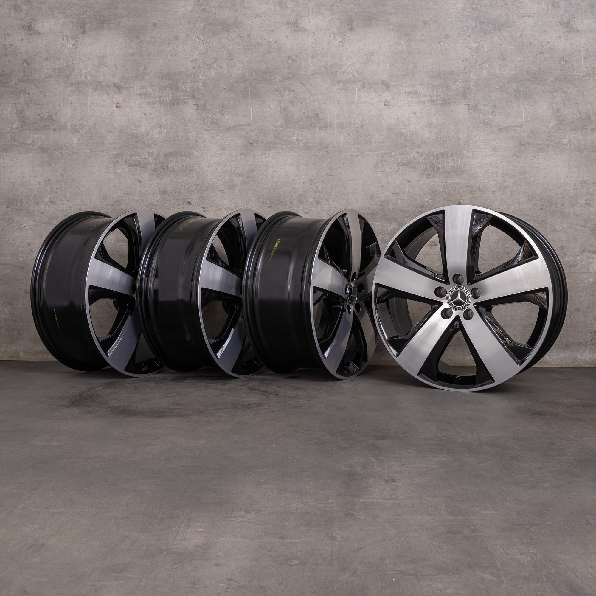 Alkuperäiset Mercedes Benz GLS vanteet 20 tuuman X167 A1674015000 A1674015400 musta kiillotettu.