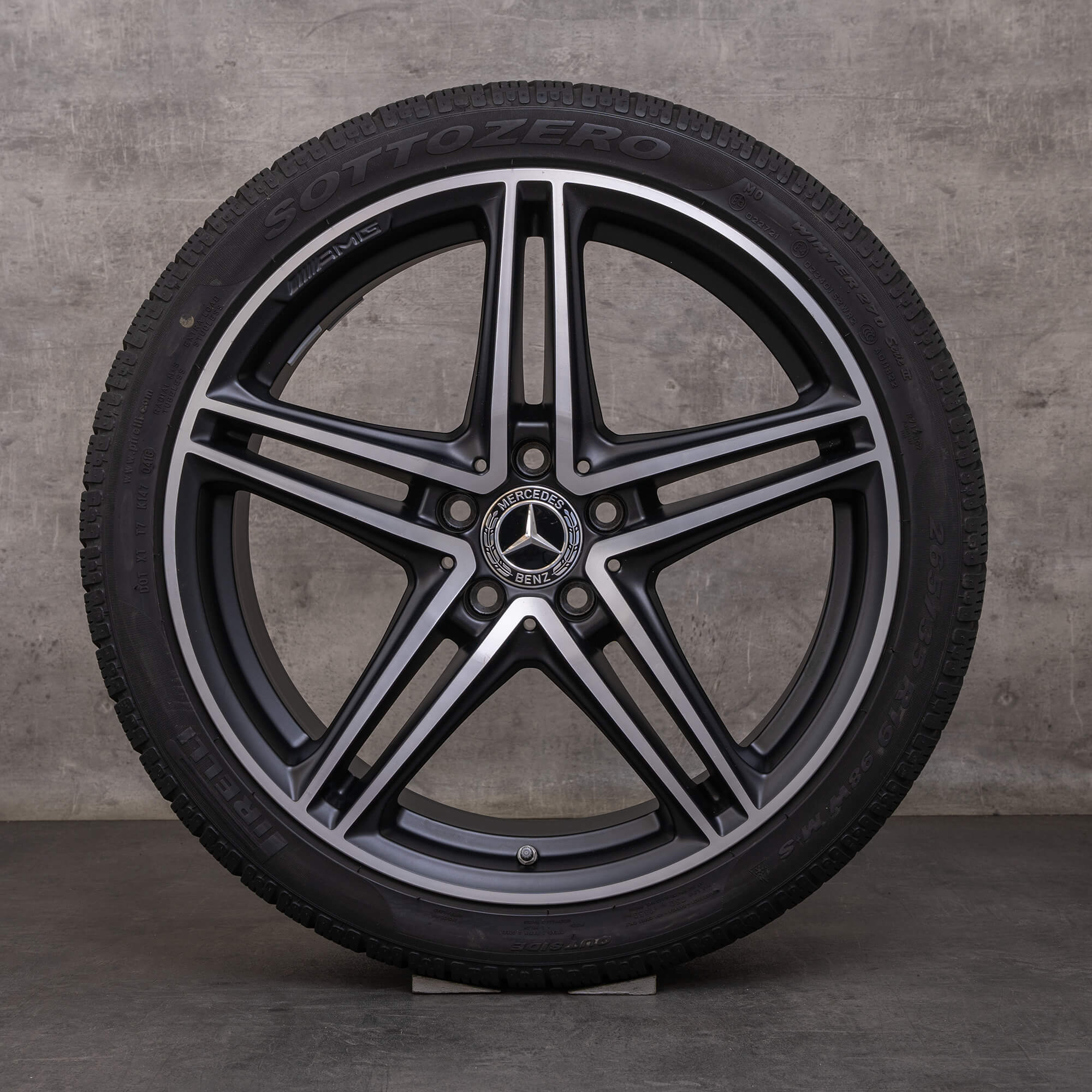 Alkuperäiset Mercedes Benz AMG GT talvirenkaat 19 20 tuuman C190 R190 vanteet A1904011800 A1904011900 musta matta Kiillotettu pinta.