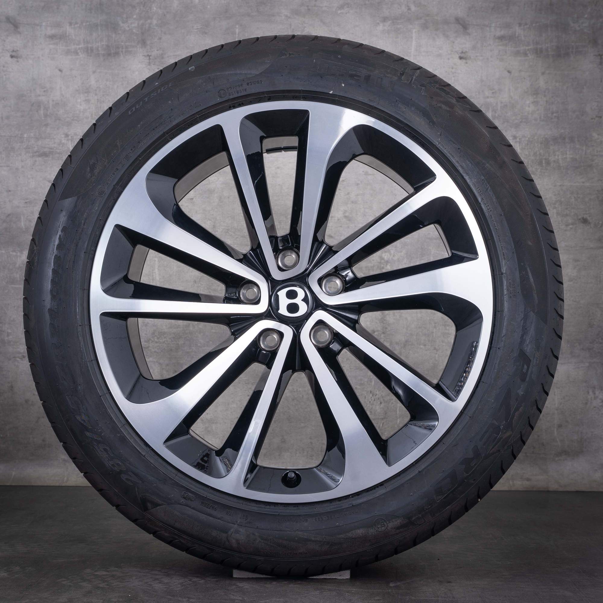 OEM Bentley Bentayga 21inch summer wheels 36A601025B Black diamond cut