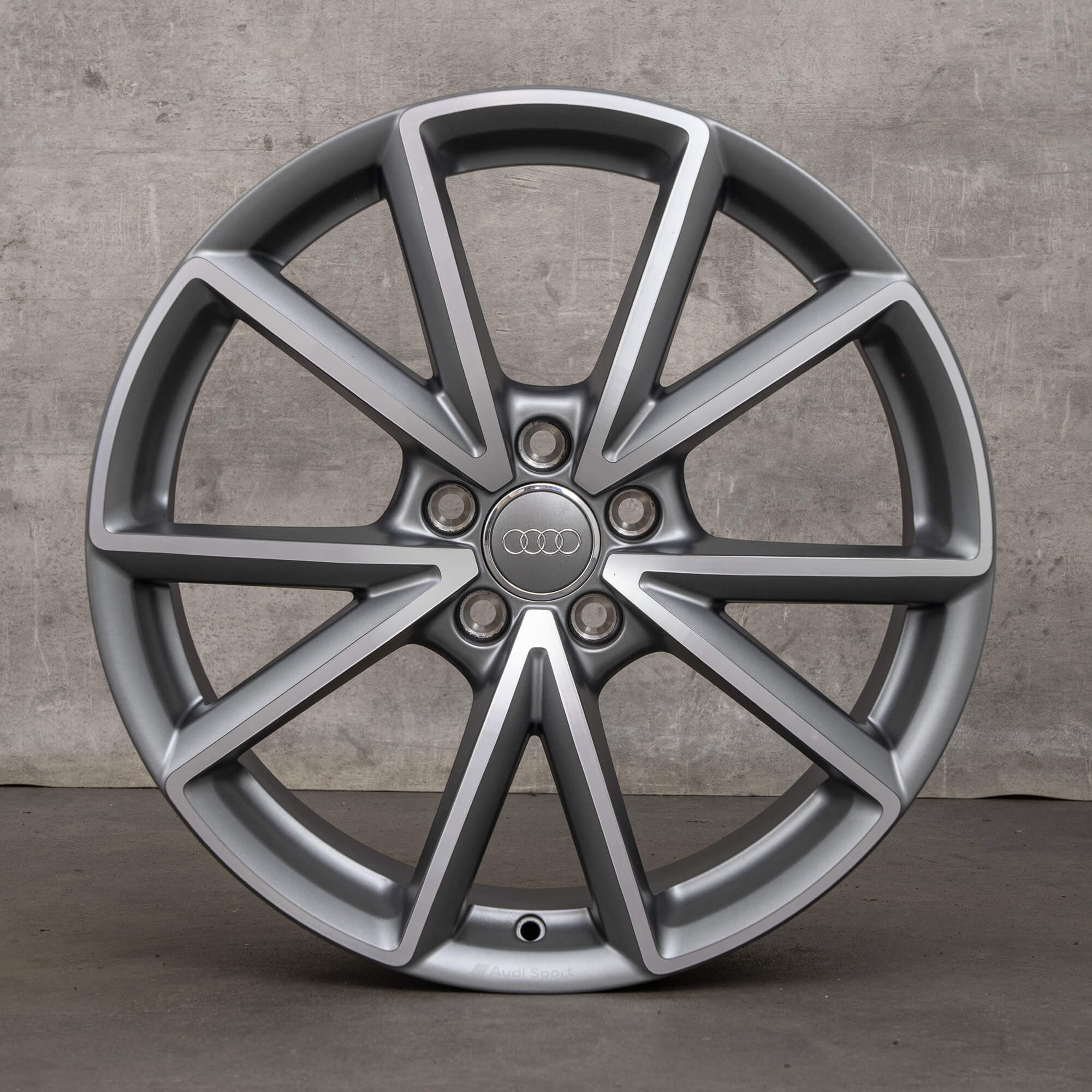 Audi A3 S3 8V 19 inch rims 8V0601025AT NEW