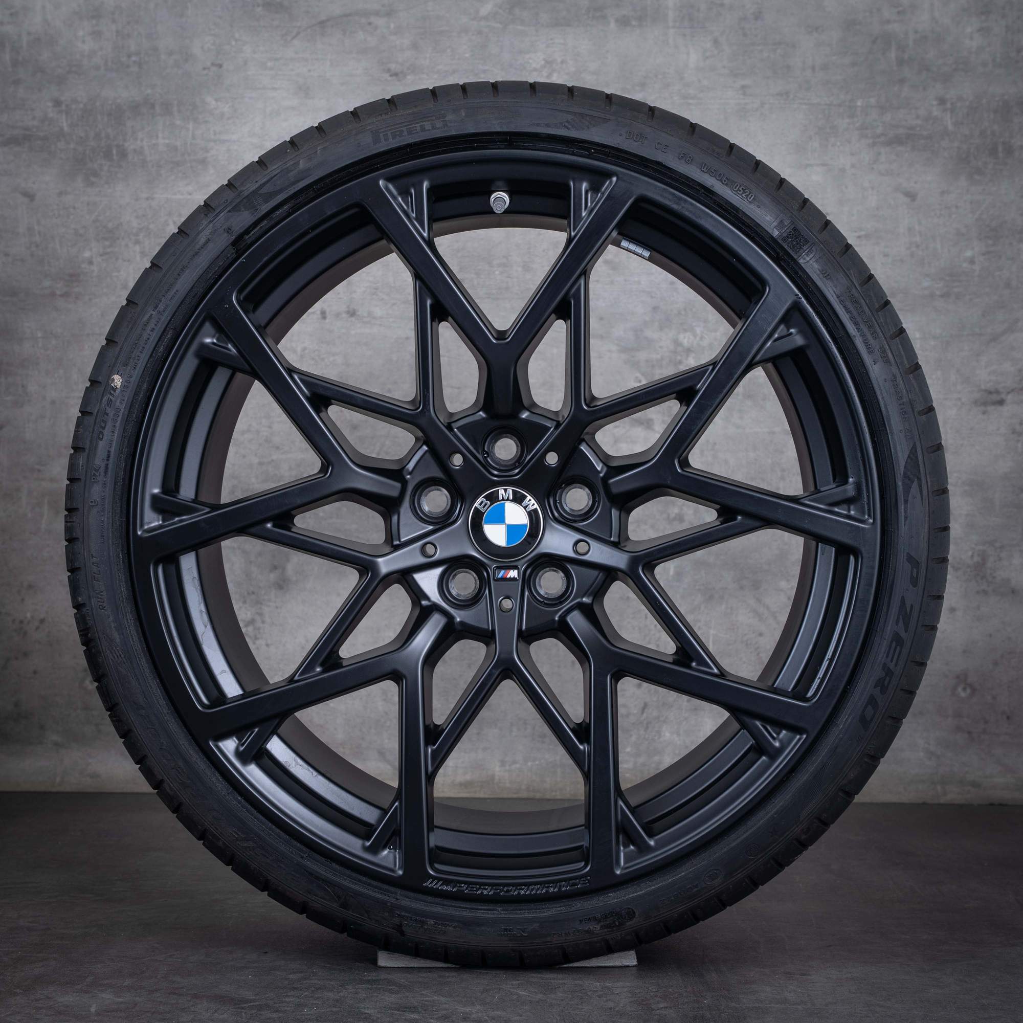 Oryginalne koła zimowe BMW serii 3 20 cali G20 G21 felgi stylizacja 795 M 6893514 6893515 czarny mat