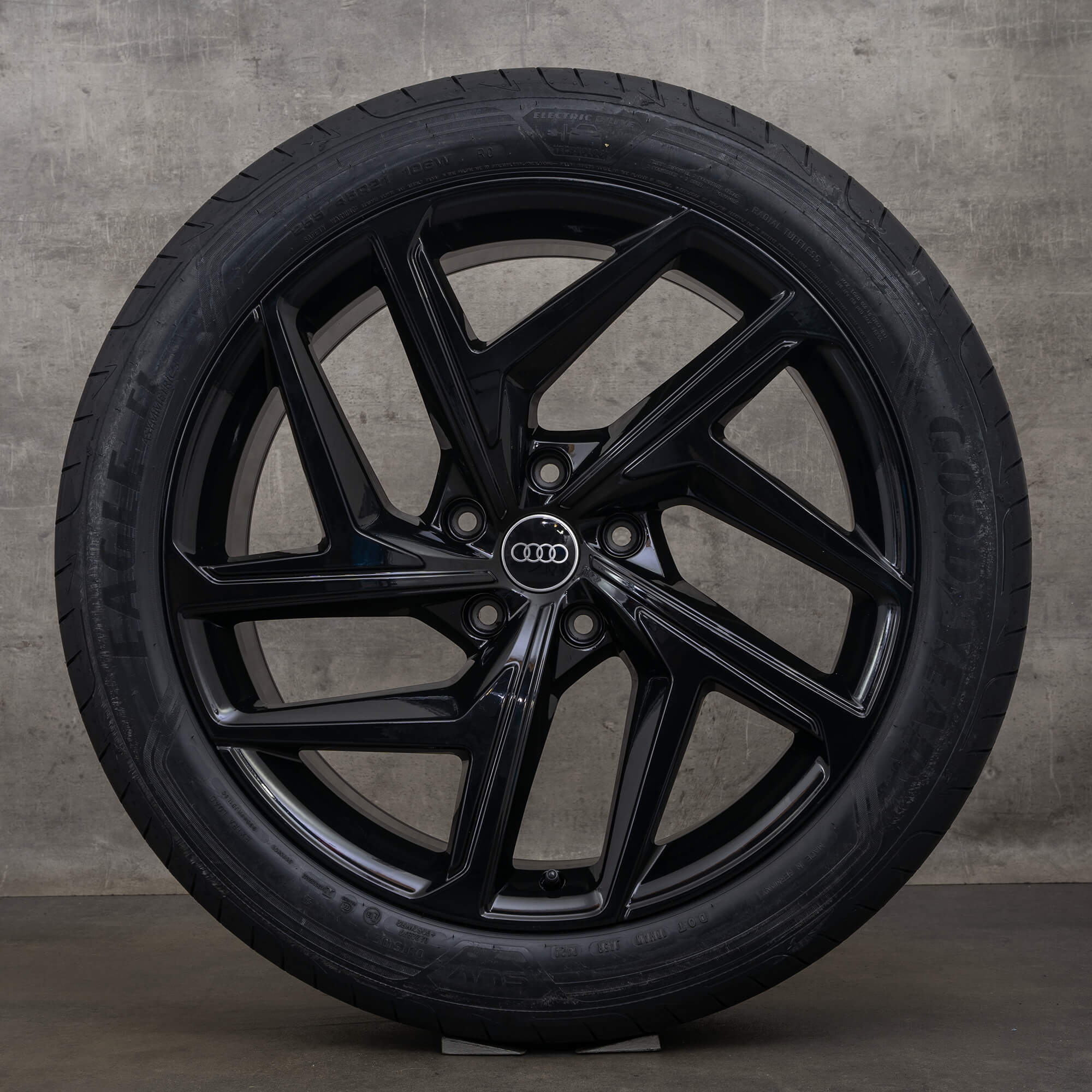 OEM Audi Q6 SQ6 e tron GF 21 inch rims summer tires