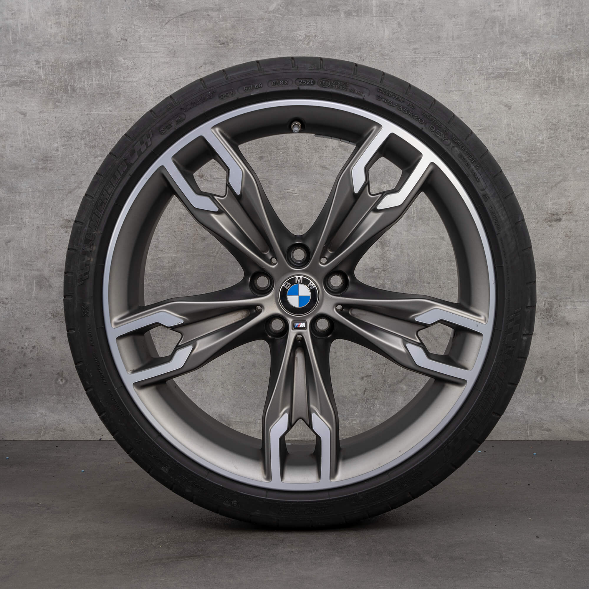 BMW 20 palcové ráfky řady 5 G30 G31 M668 letni pneumatiky kola 7855087 75855088