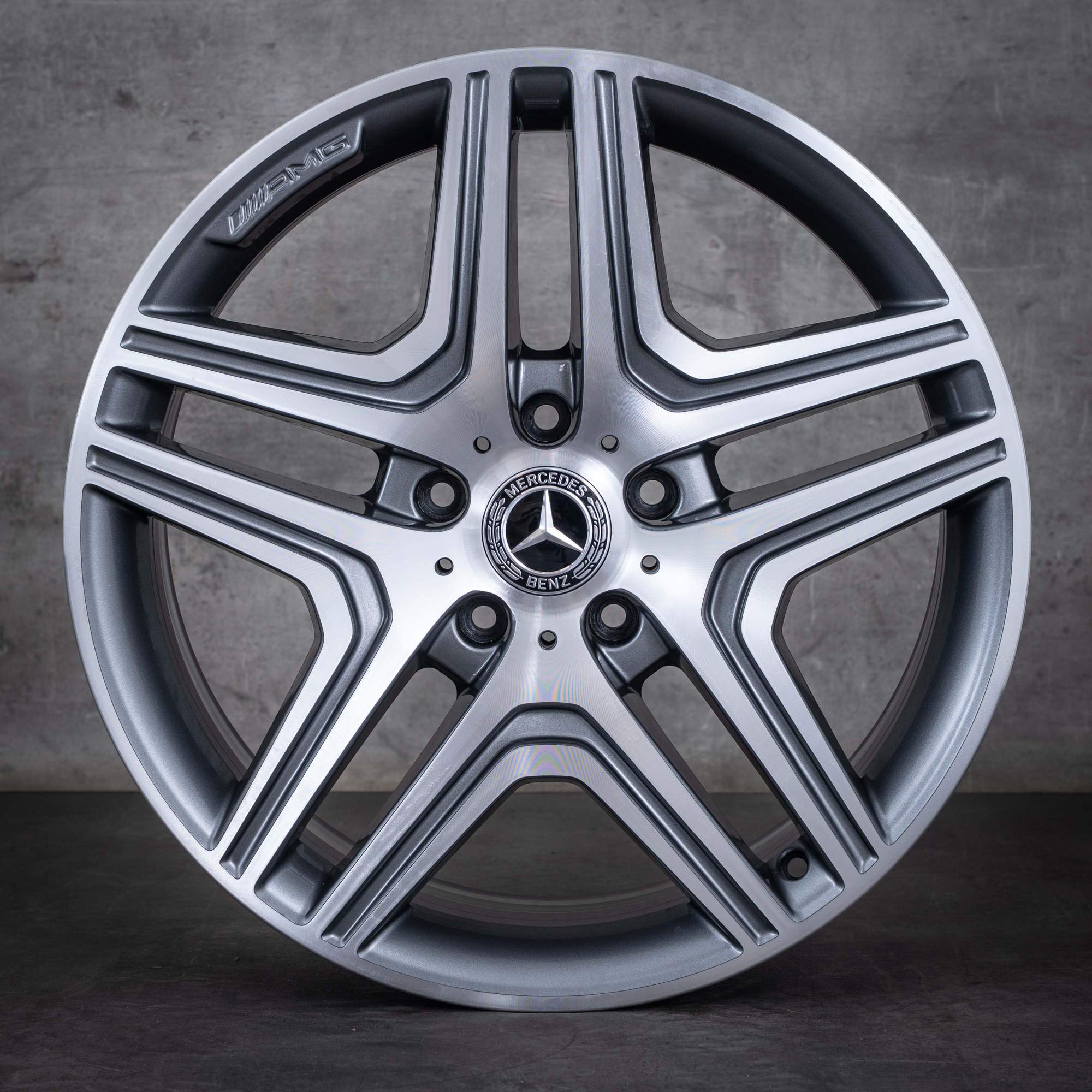 Oryginał Mercedes Benz Klasa G G63 G65 AMG felgi 20 cali W463 A4634013002 himalaya szary polerowane