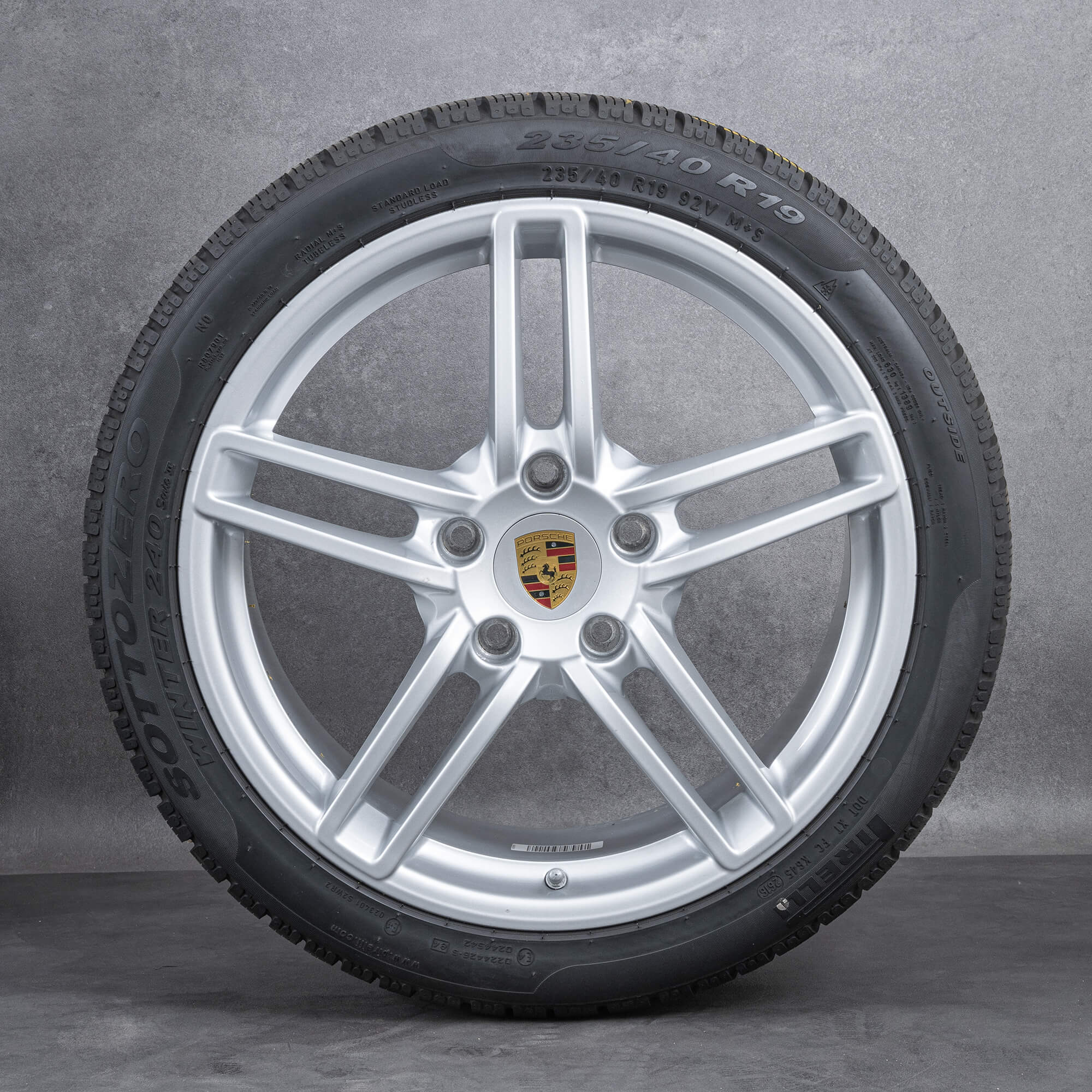 Alkuperäiset Porsche 19 tuuman Carrera S 991 I C2 Cabrioletit talvirenkaat 8Z8