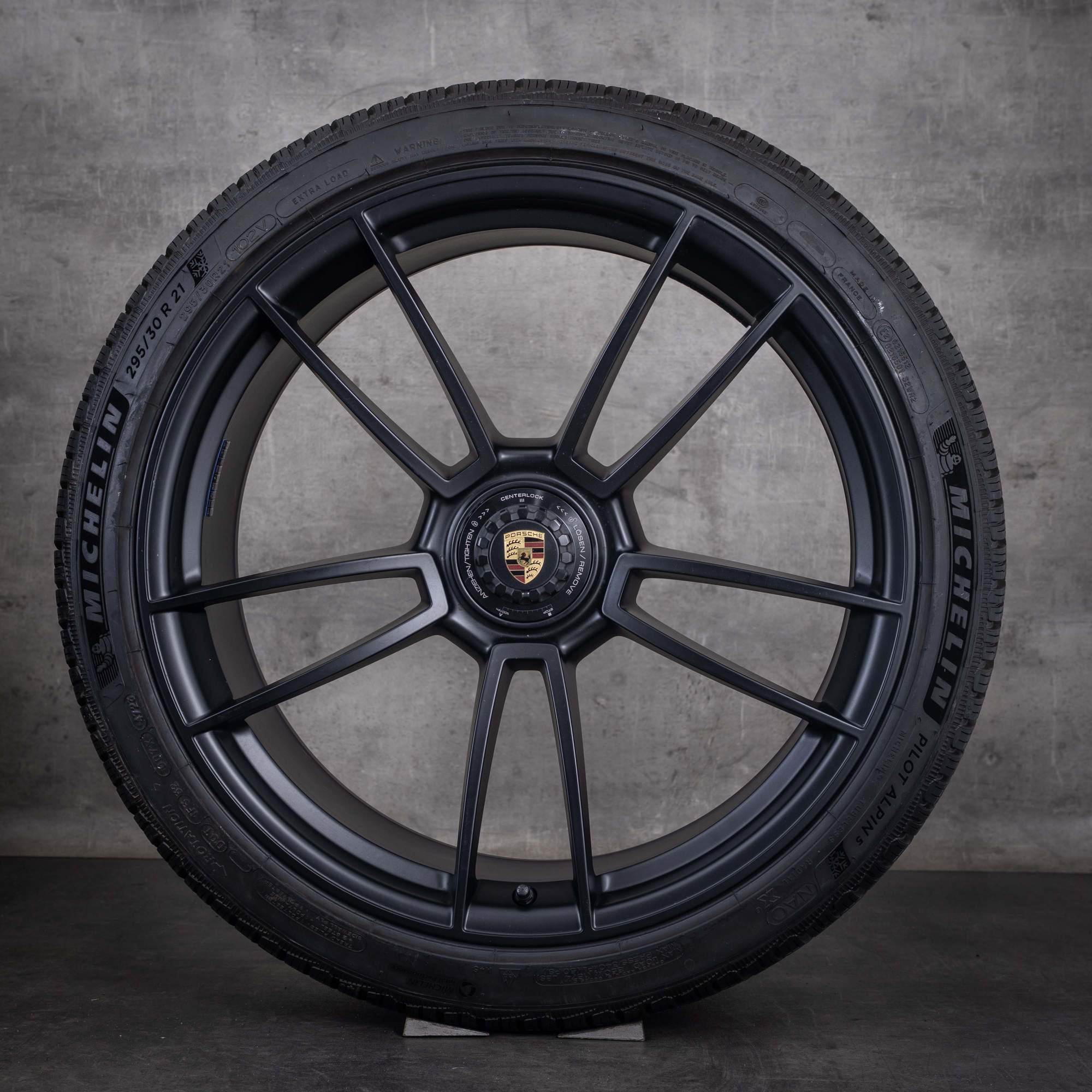 Originale Porsche 992 I vinterhjul 20 21 tommer GTS-fælge 992044602BA mat sort - hjul 3 af 4