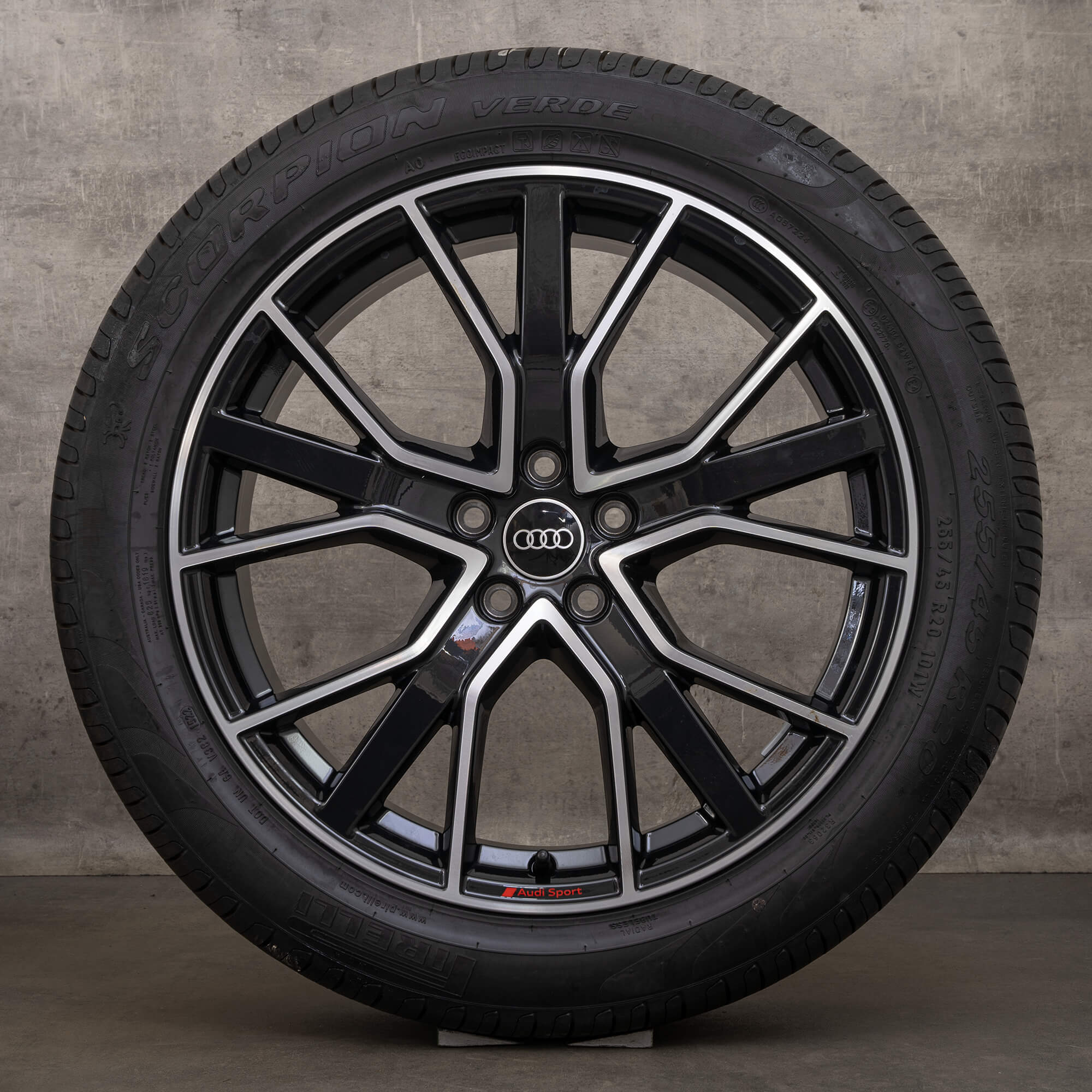 Original Audi Q5 SQ5 FY 20 inch summer tires 80A601025BP rims black